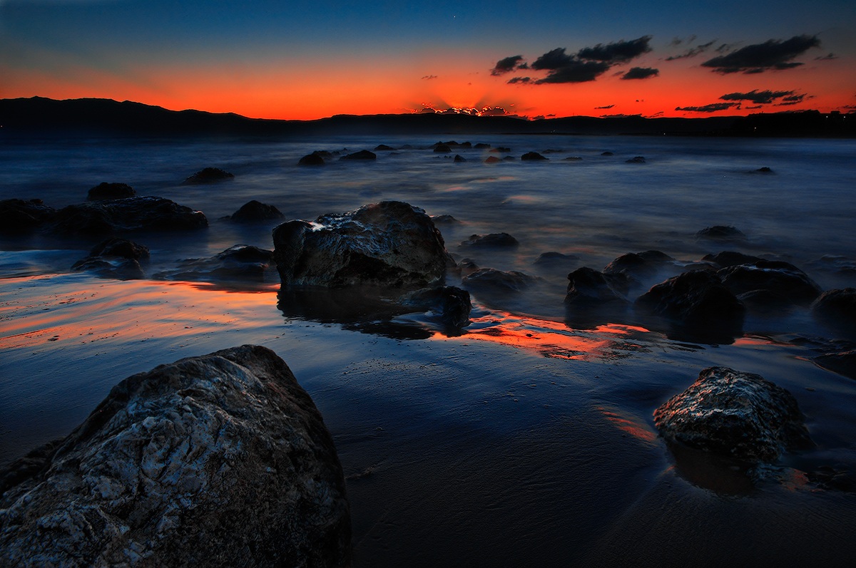 First light in Kissamos