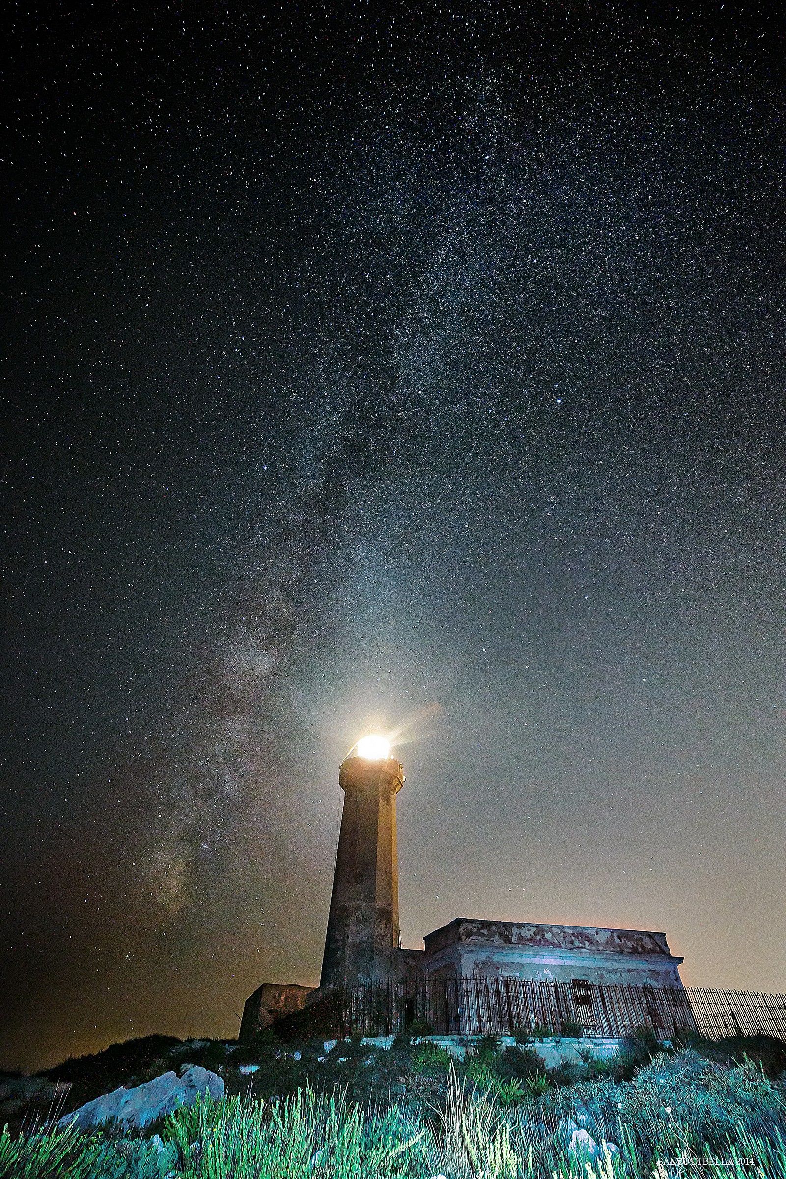 milky way to the lighthouse Plemmirio (sr)