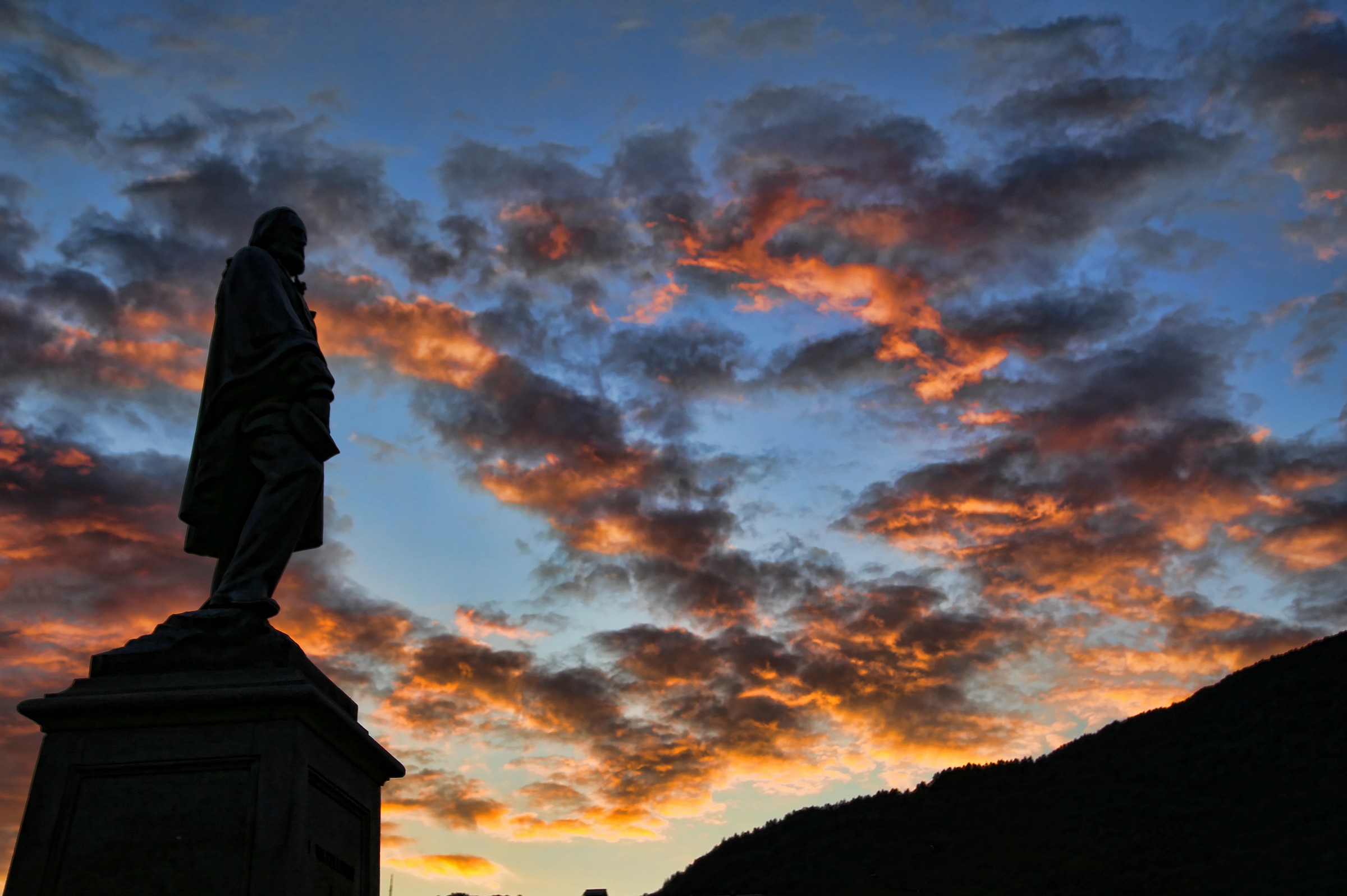 here it is Italy or you die.