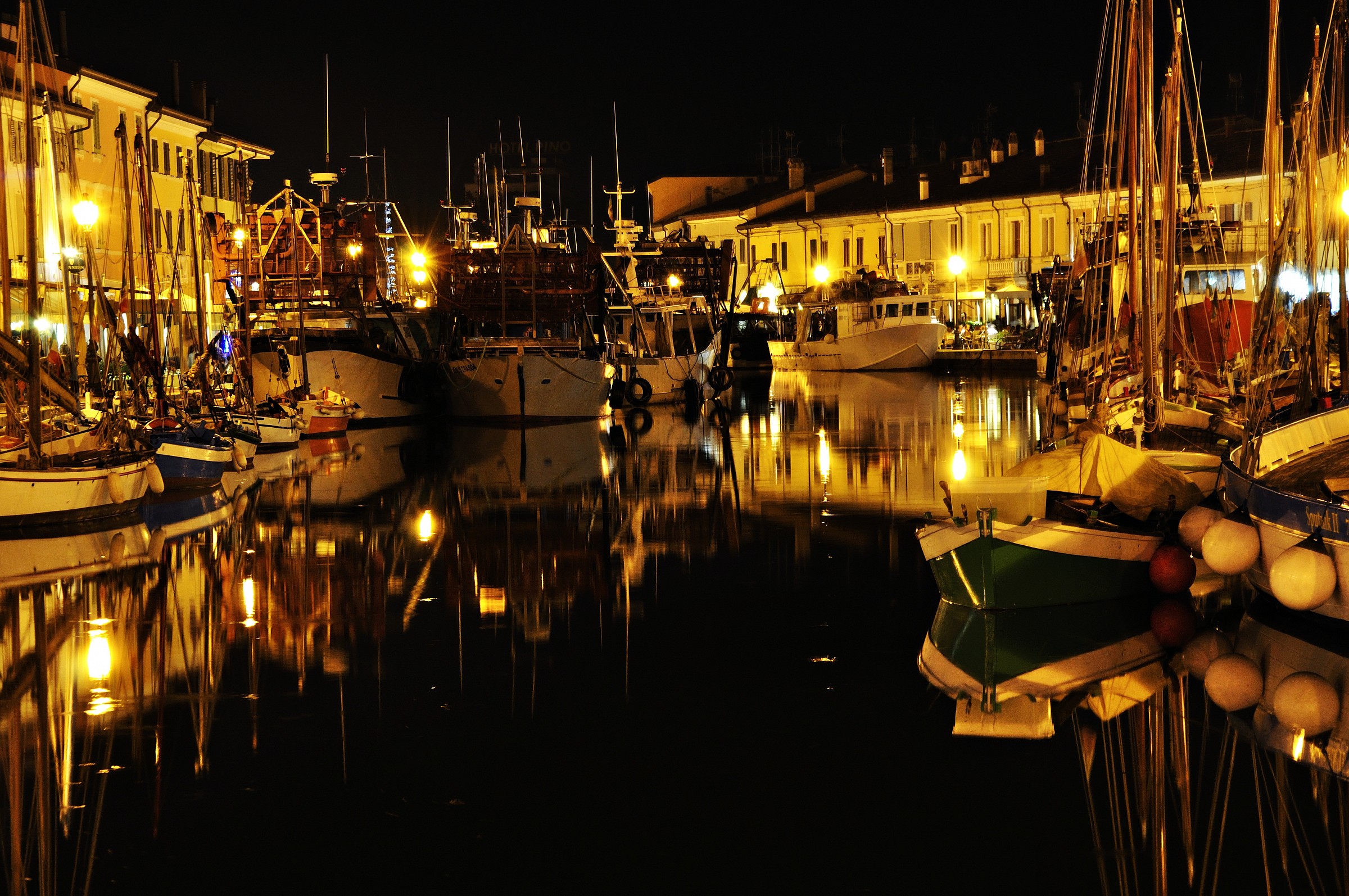 Cesenatico by night