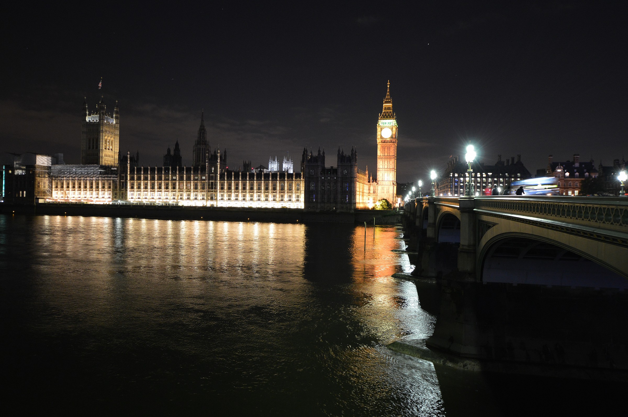 big ben and parliament Night