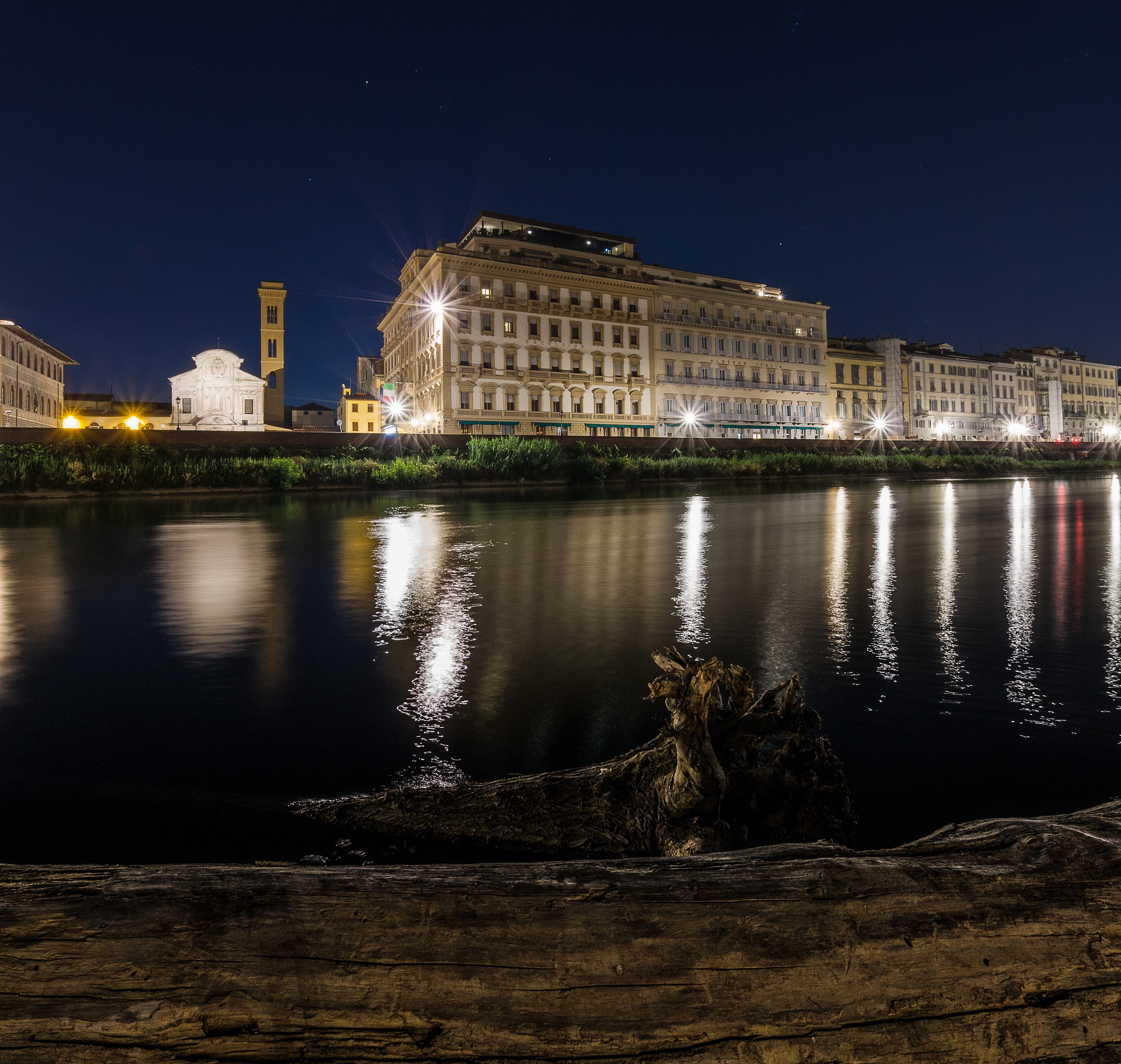 Piazza Ognissanti, Lungarno A. Vespucci, Firenze