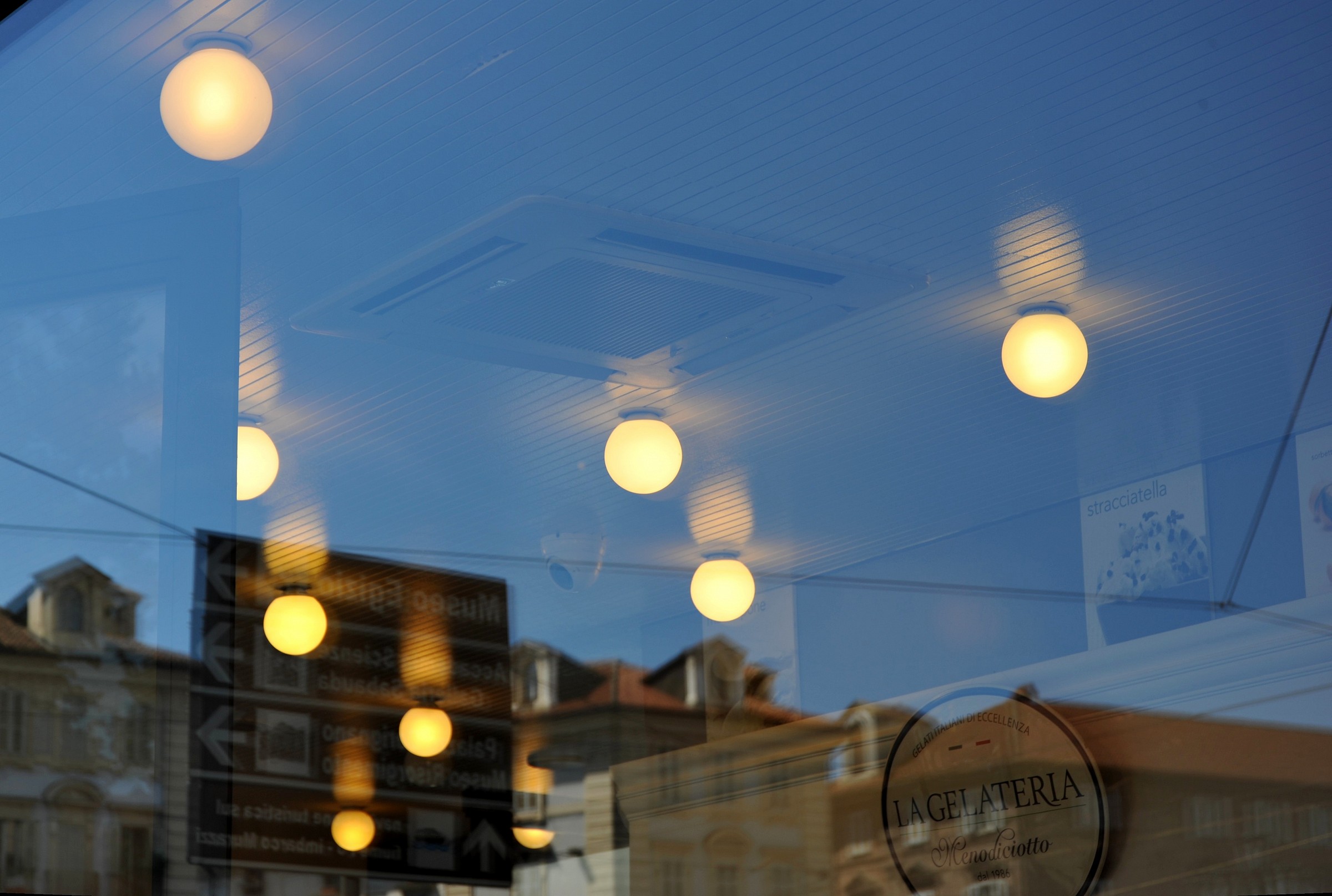 Immagini sovrapposte