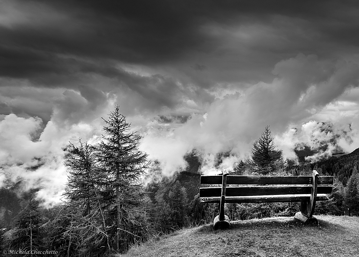 To pursue thoughts and clouds