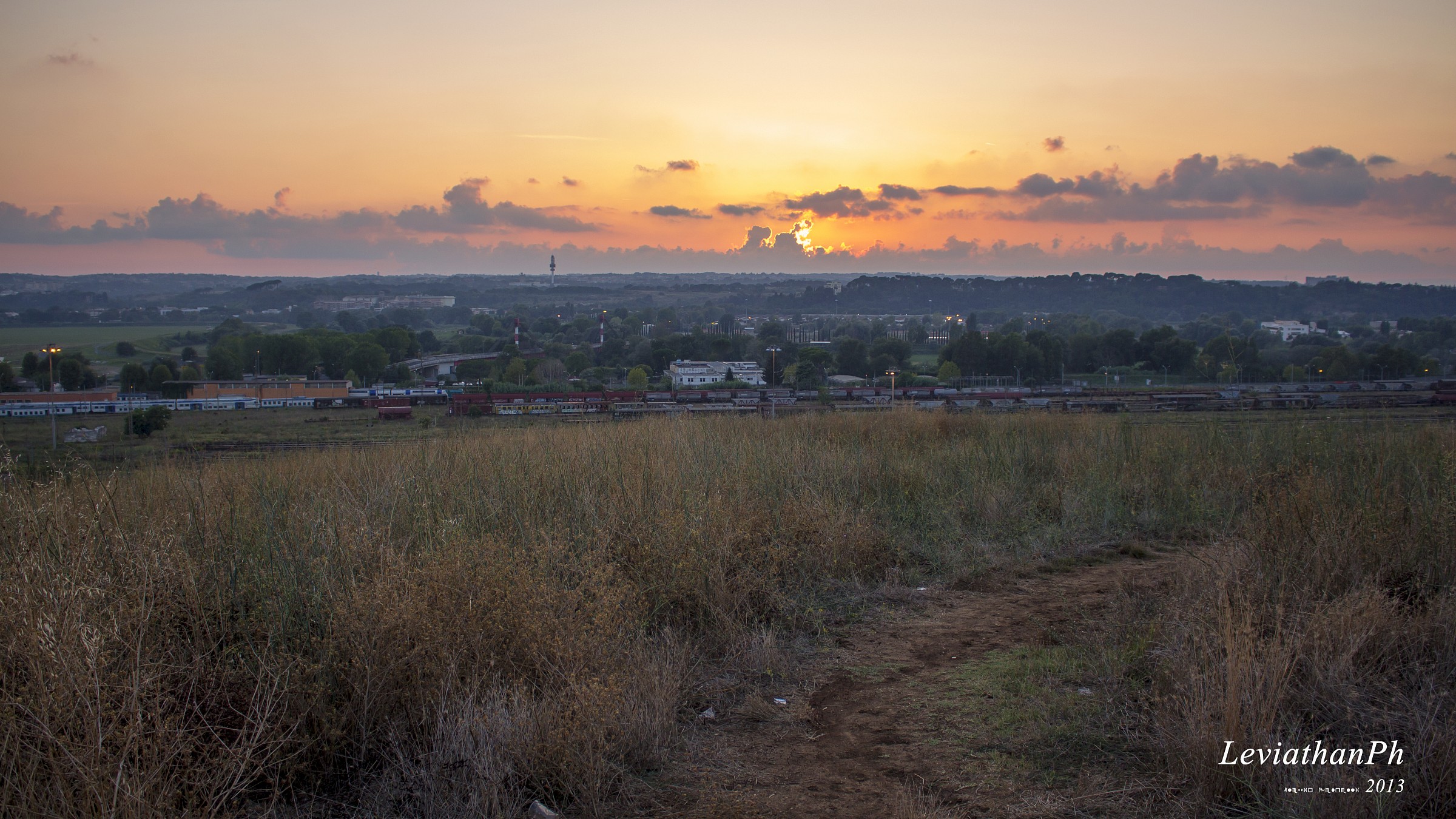 Tramonto in ferrovia