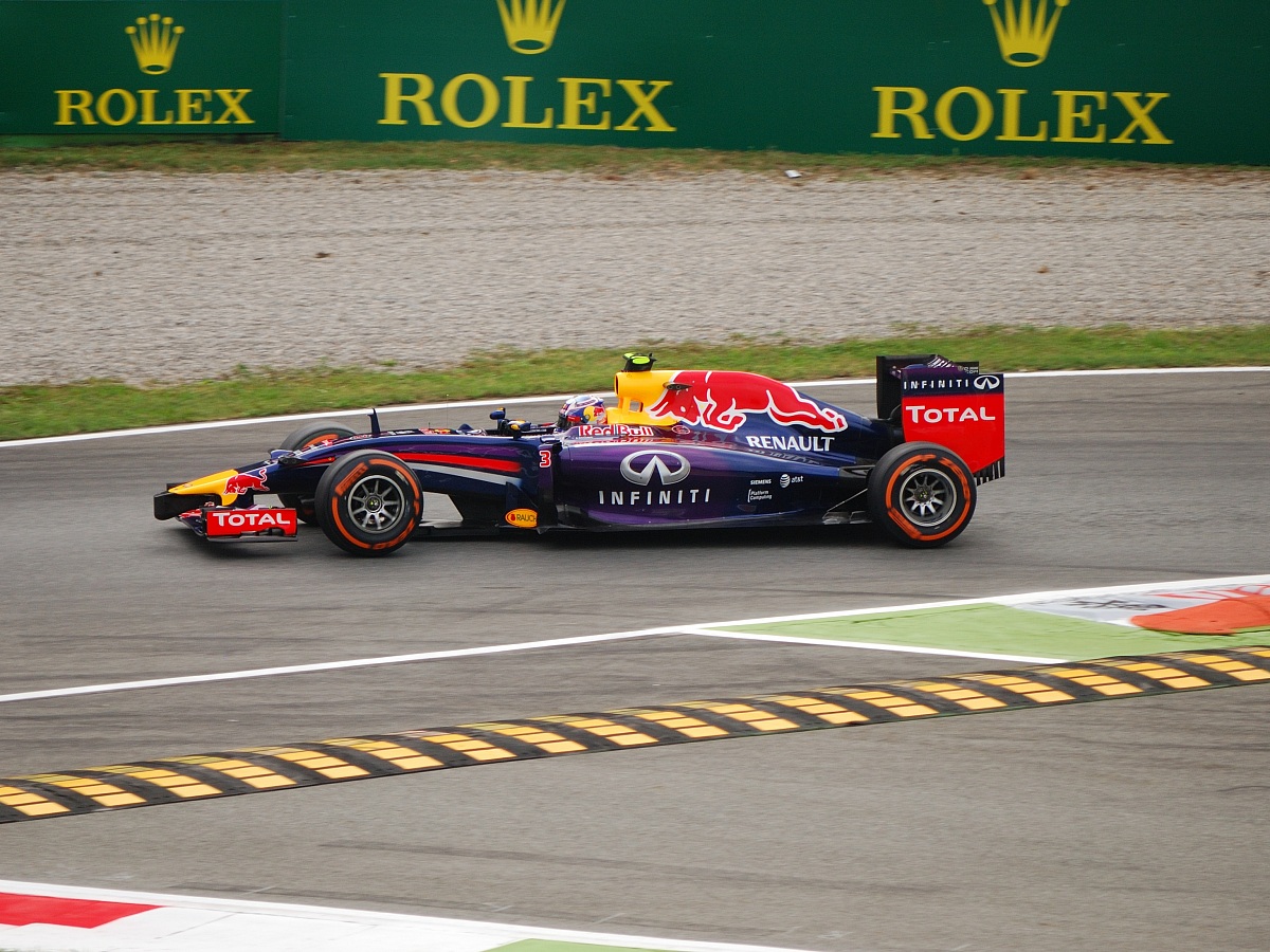 03 Ricciardo