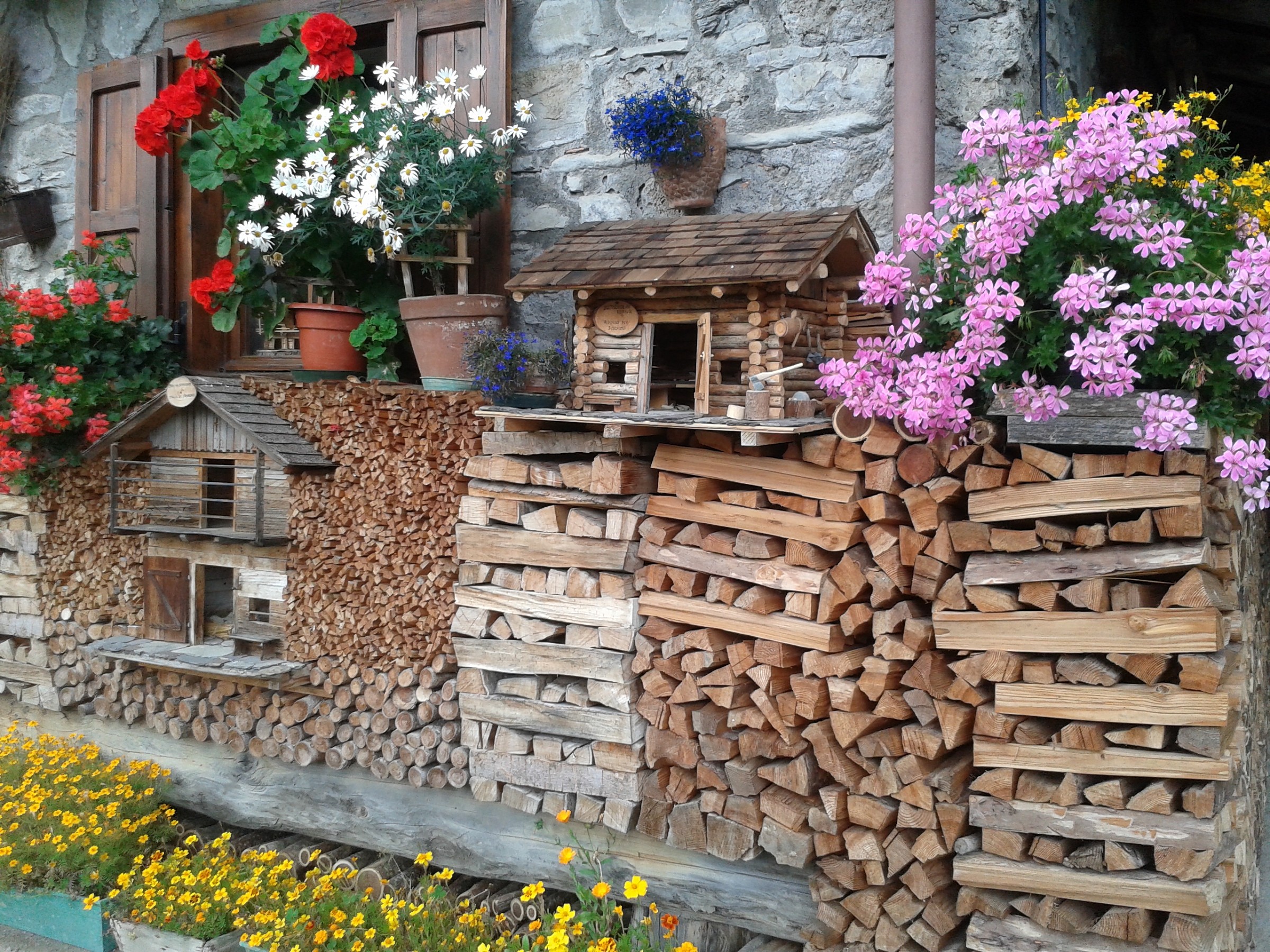 In this house dwells a nutria Friulian!