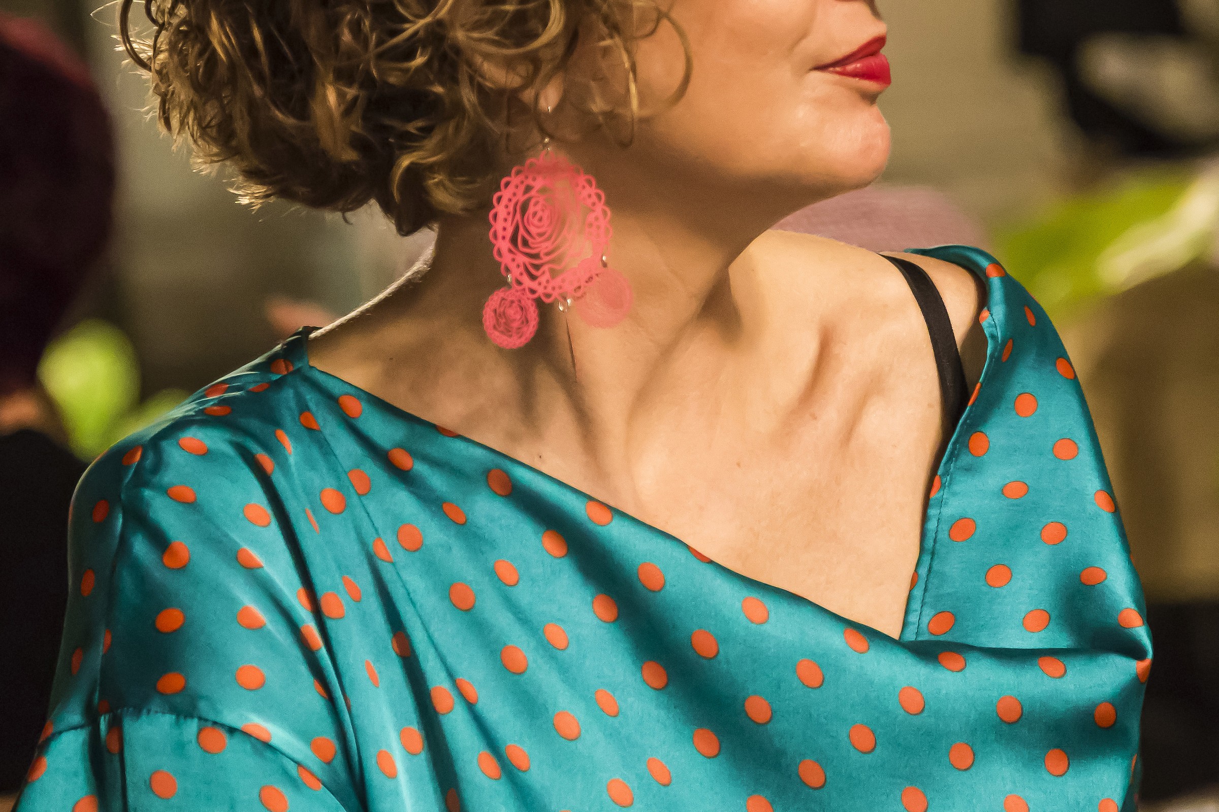 L'ingenua-provocante spallina