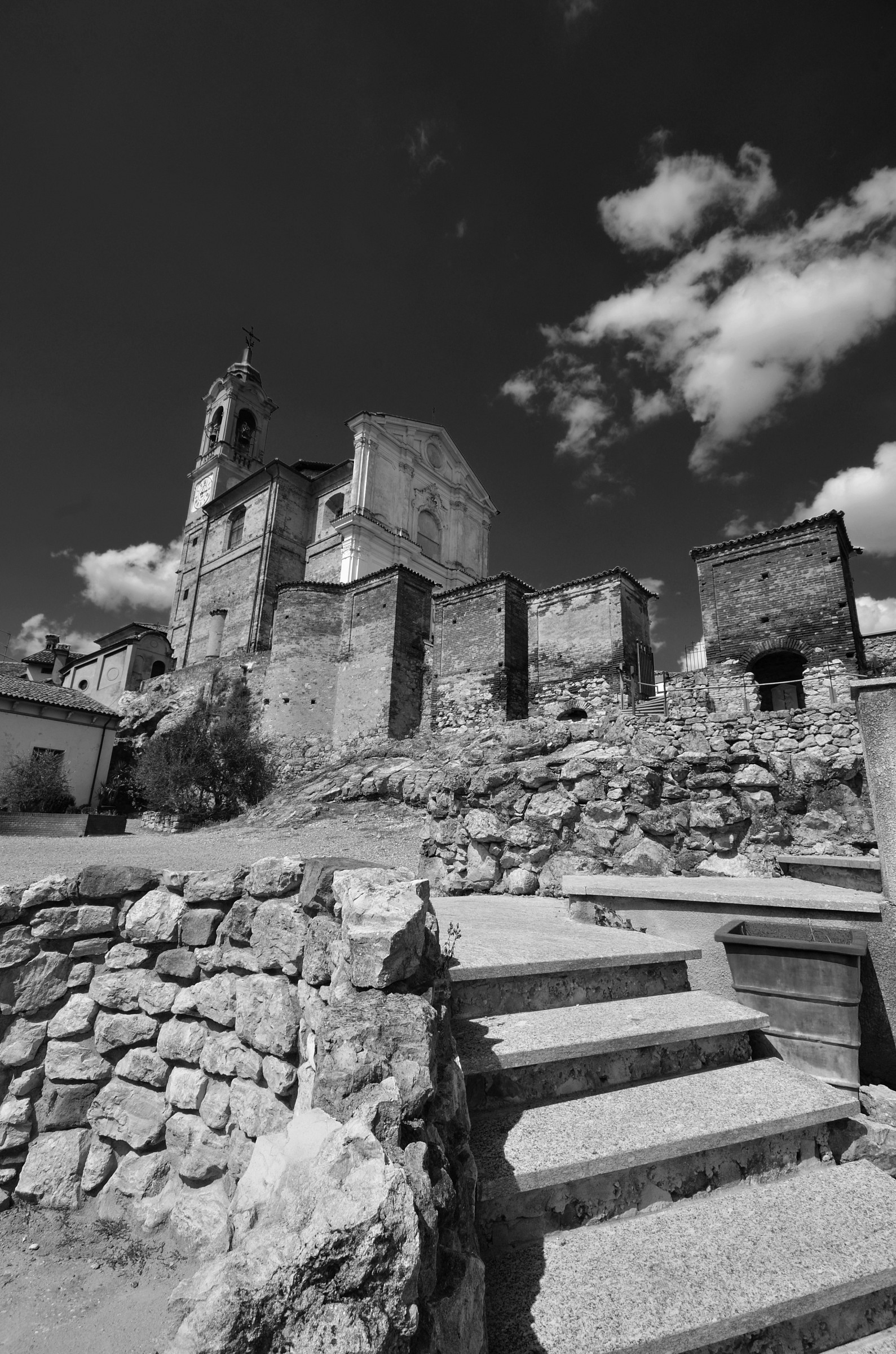 Santuario di Torricella Verzate