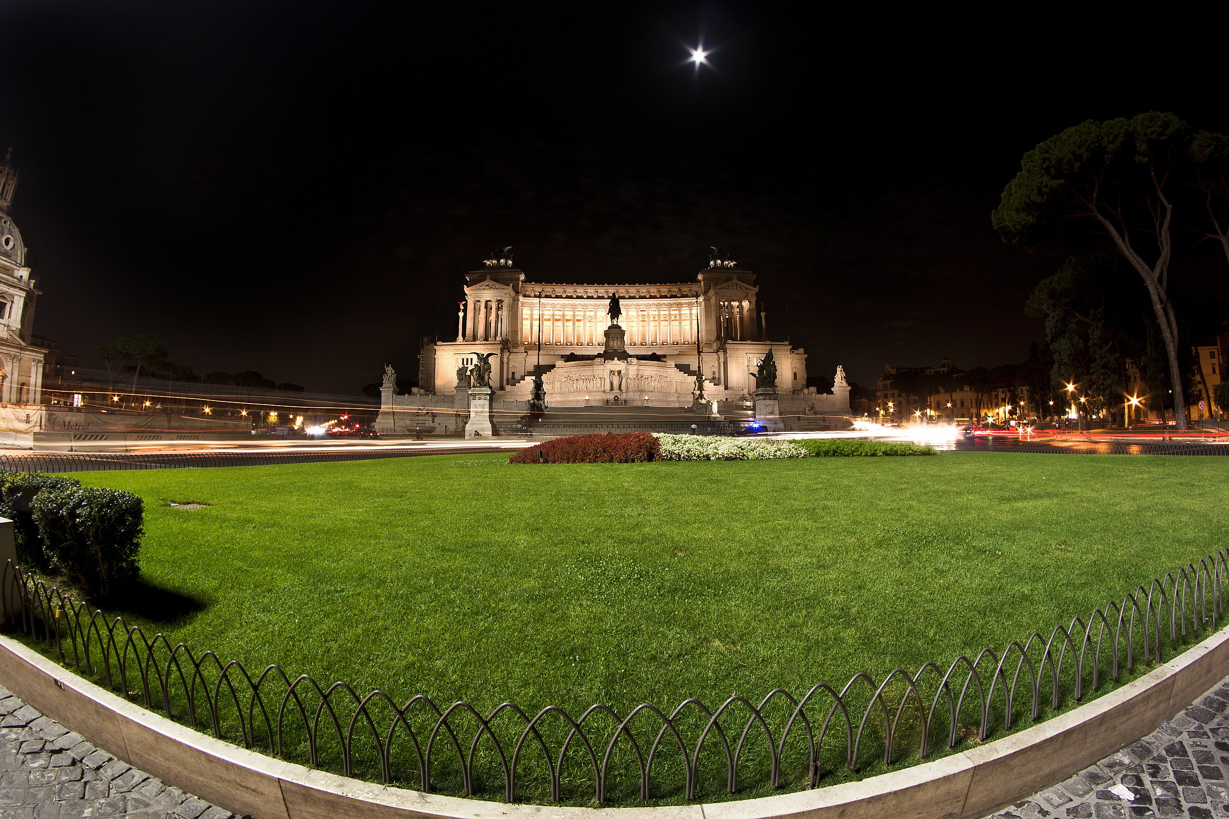 Altare della patria visto da un pesce...