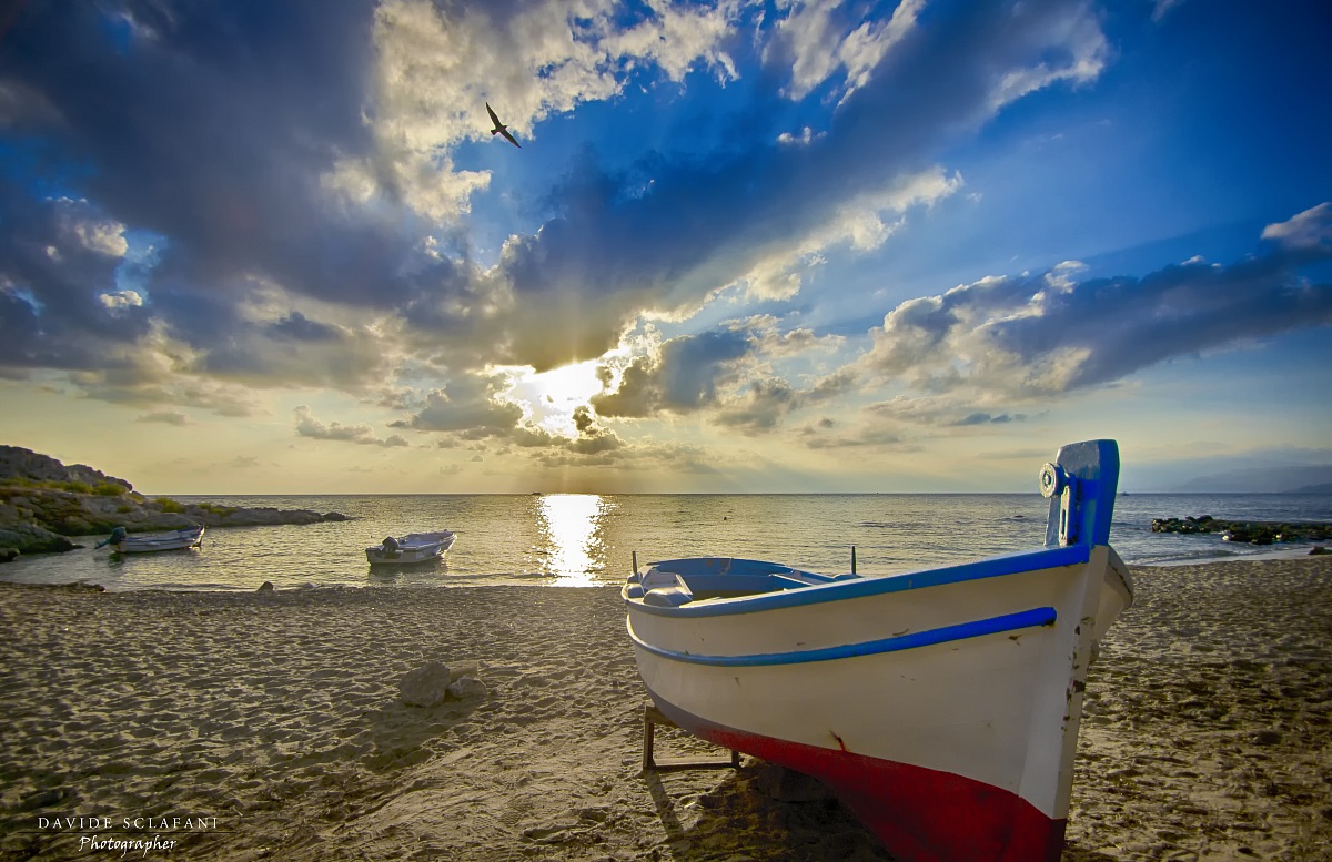 While waiting for the sea ...