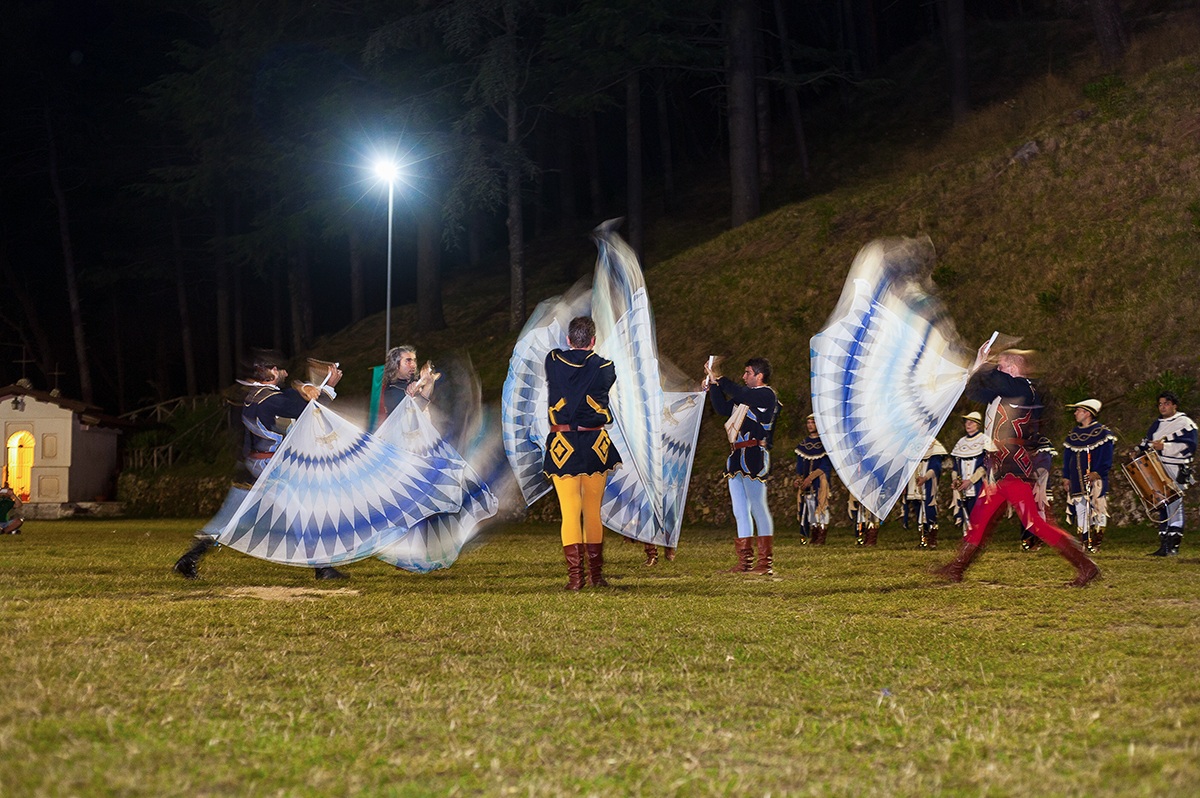 flag-wavers in San Giorgio Morgeto