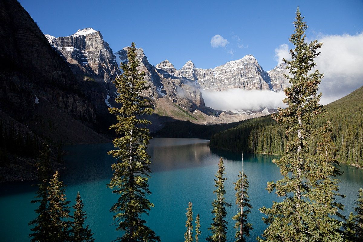 lake morraine - canada
