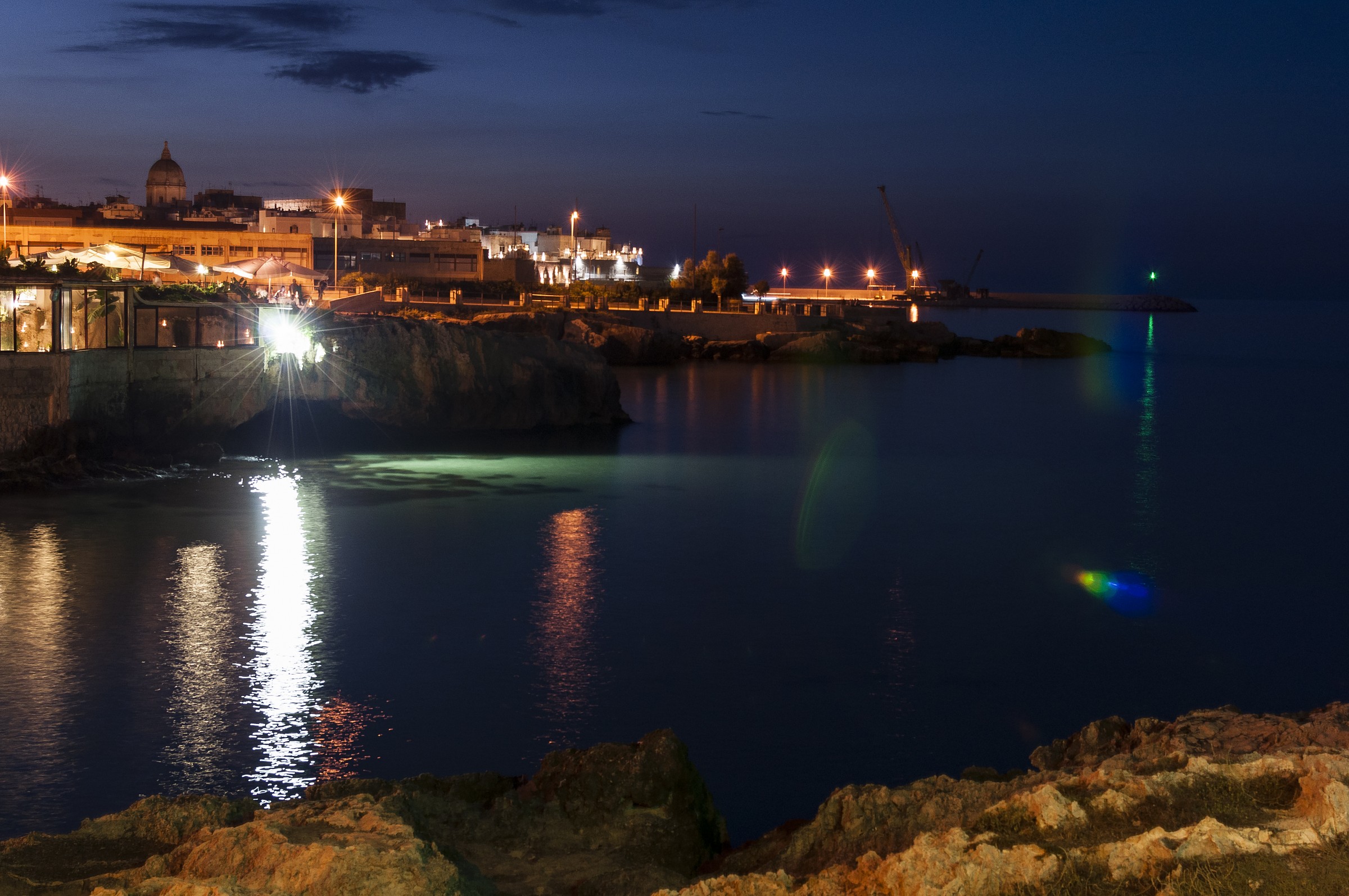 Monopoli porto bianco
