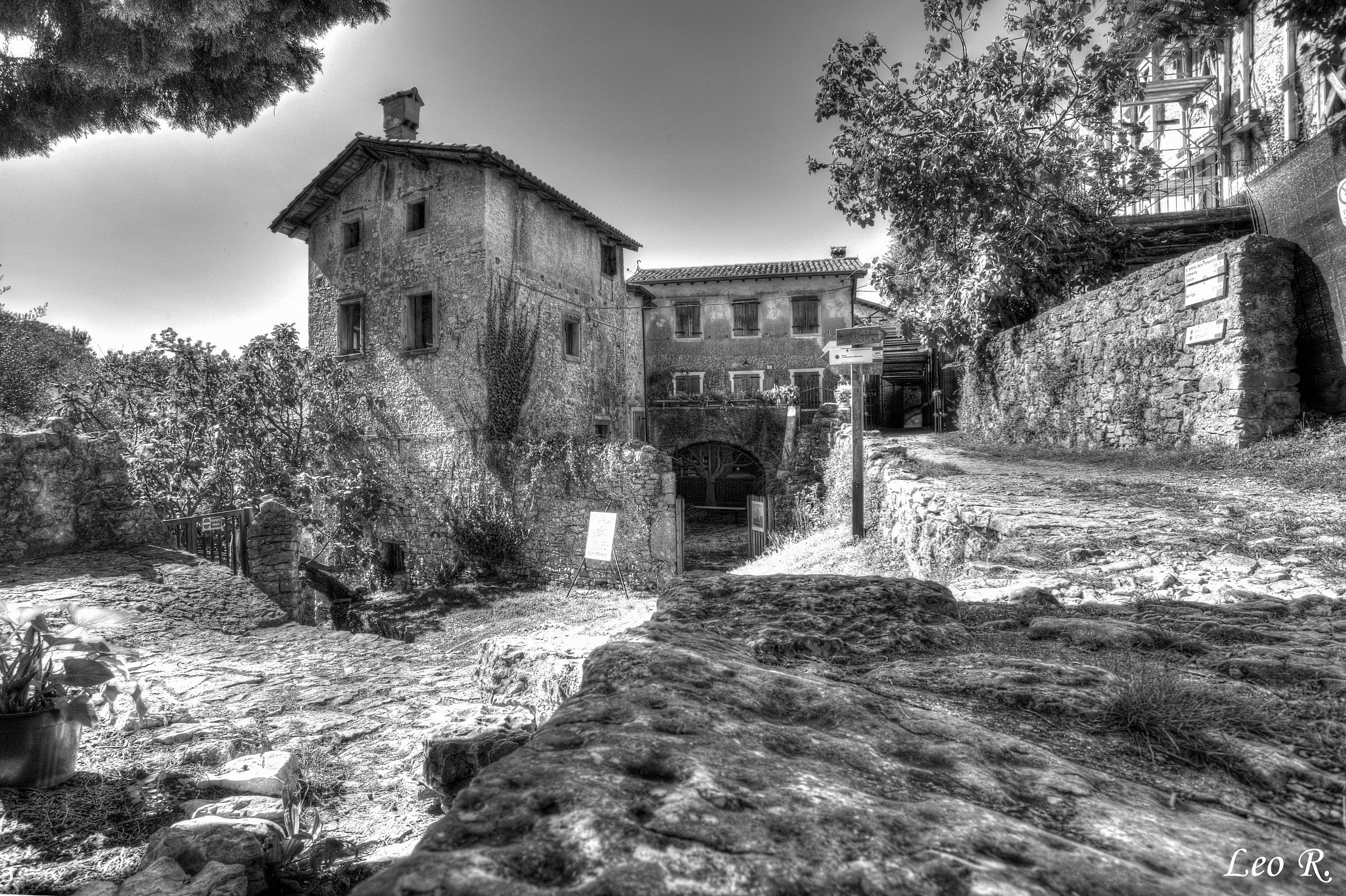 Loc. Campo - Brenzone (vr)