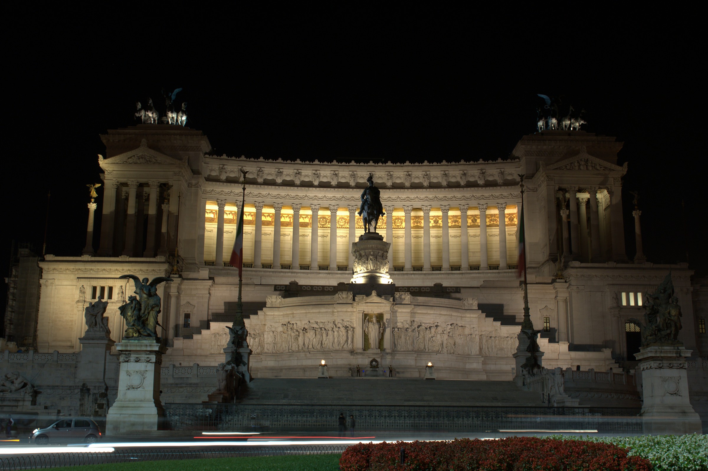 Altare della Patria notturna 2
