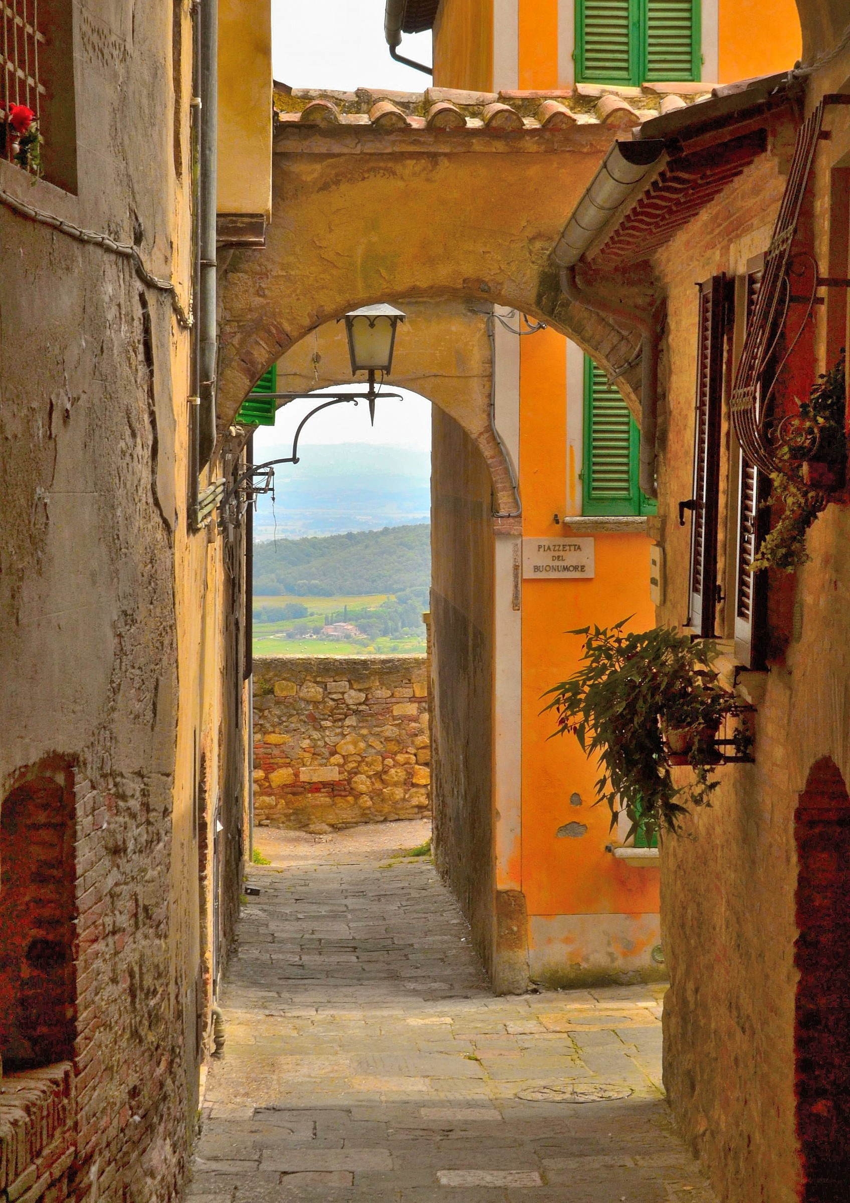 Good mood in Montepulciano