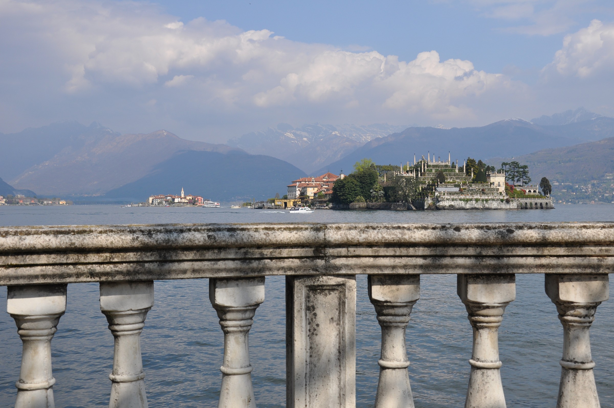 Contemplando le Isole (Lago Maggiore aprile 2009)