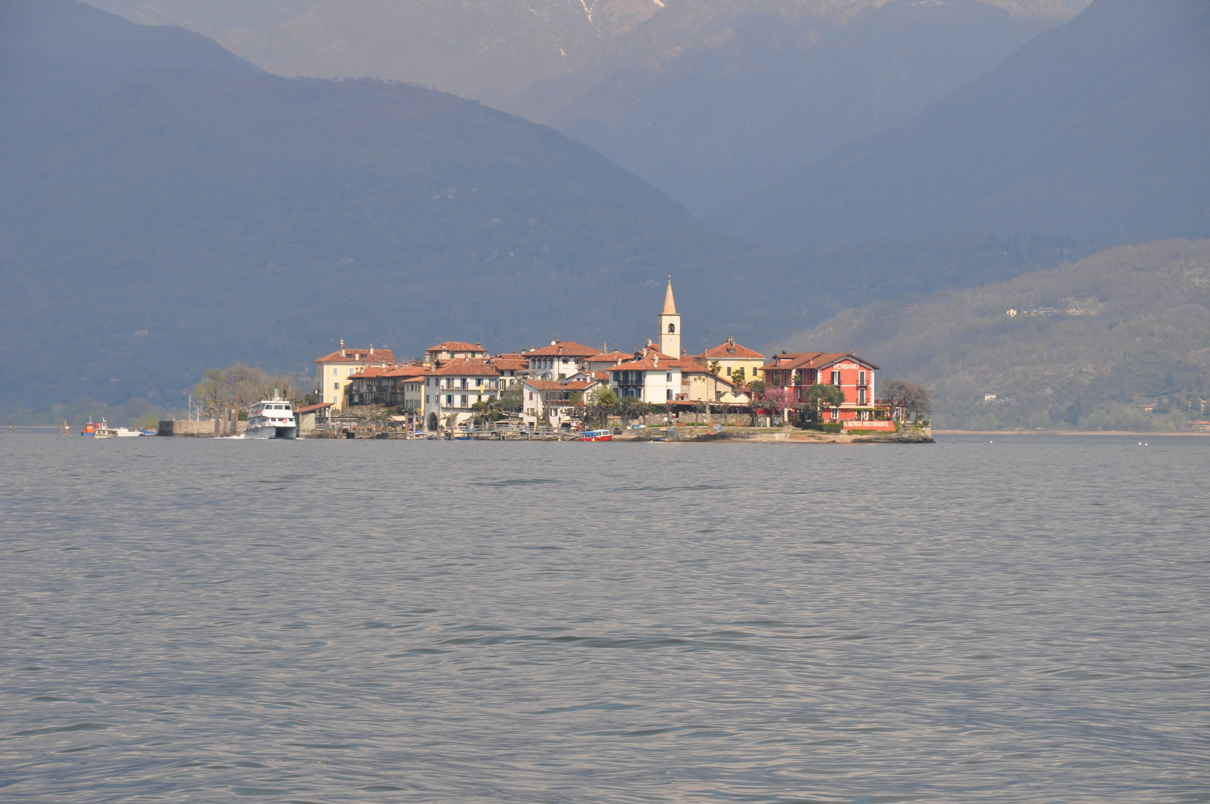 Isola dei Pescatori (Lago Maggiore aprile 2009)