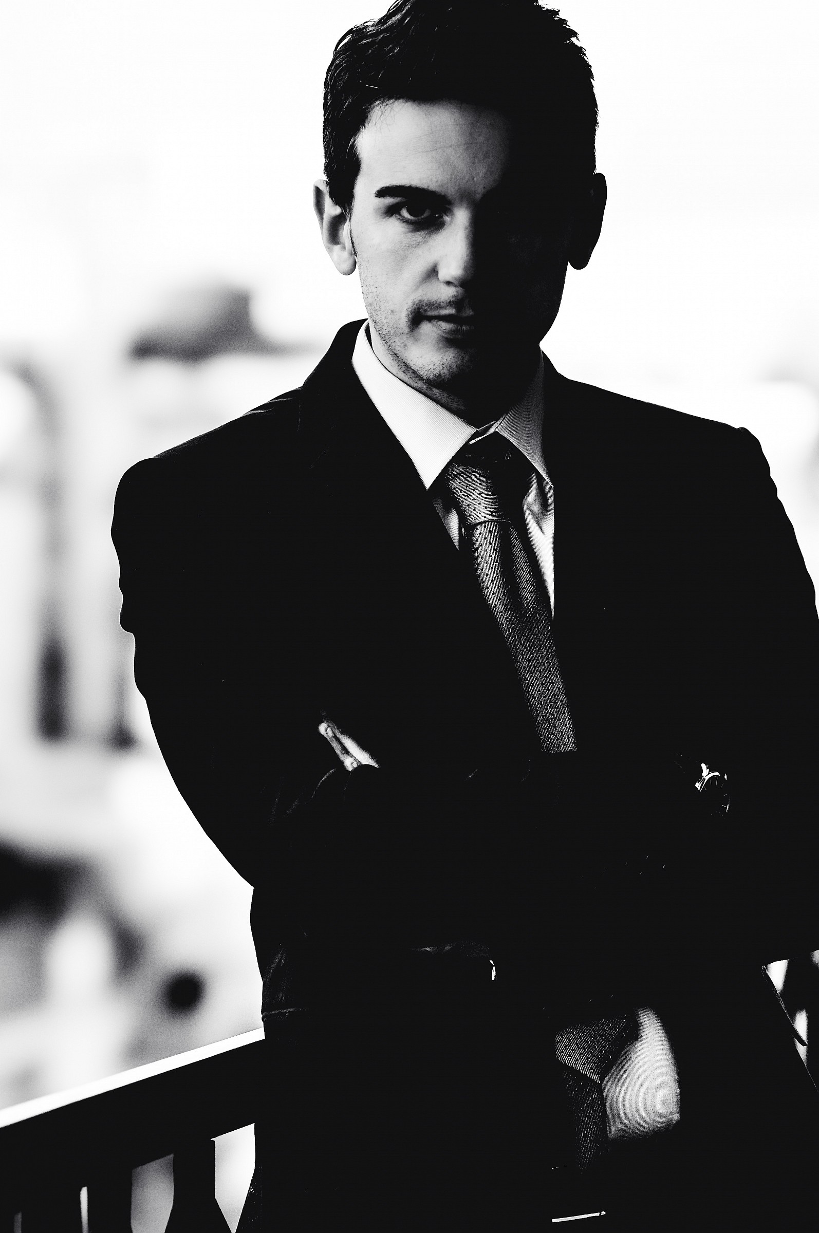 dark face of the 135mm STM