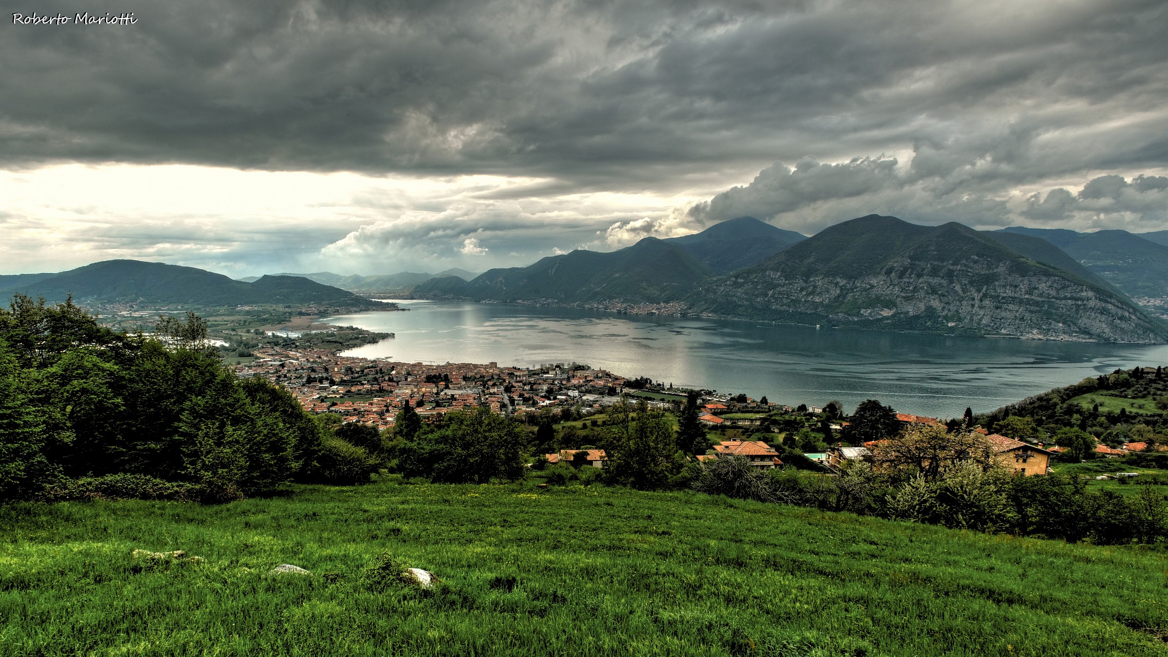 Clouds of Iseo