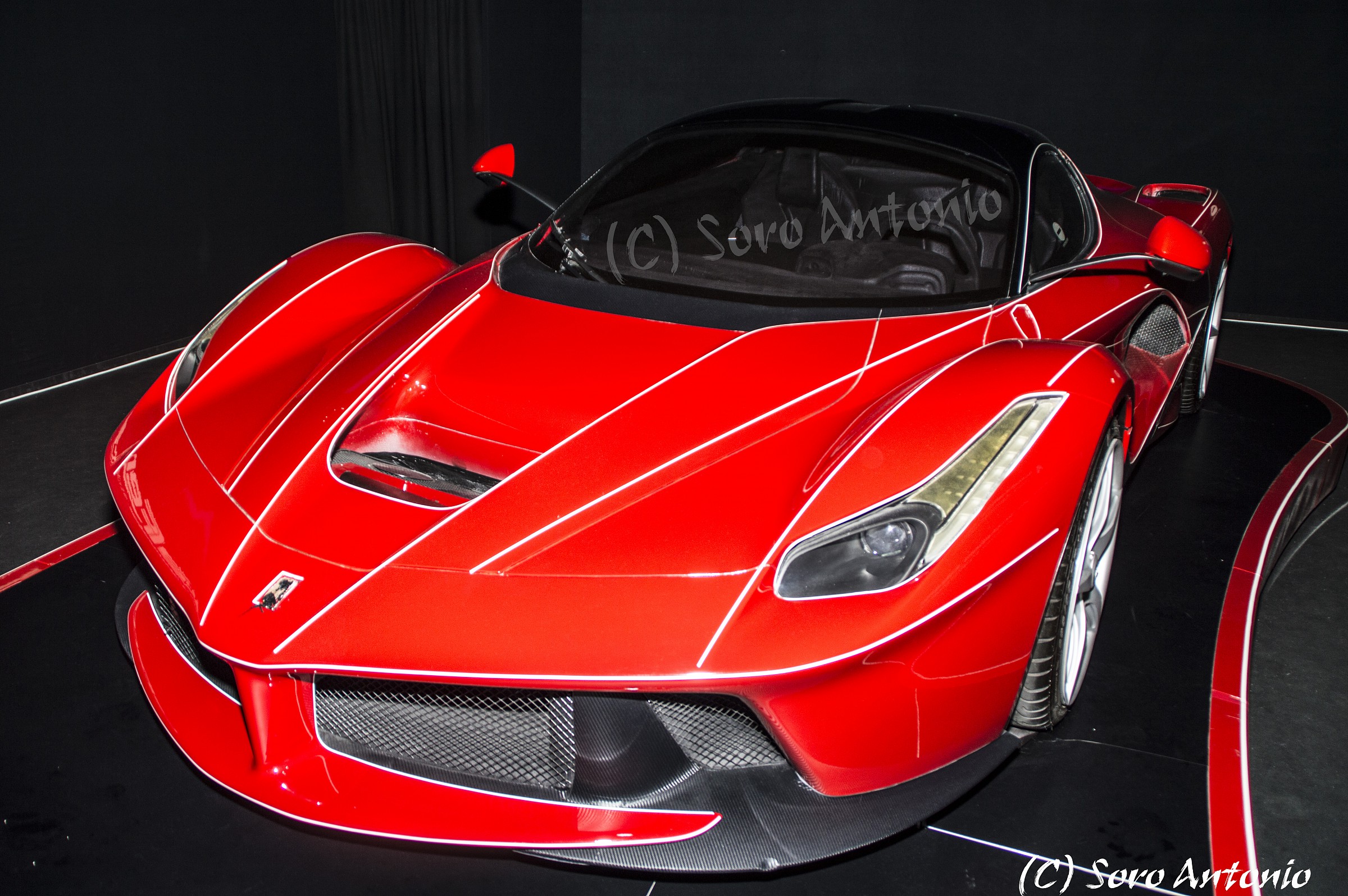 Laferrari2