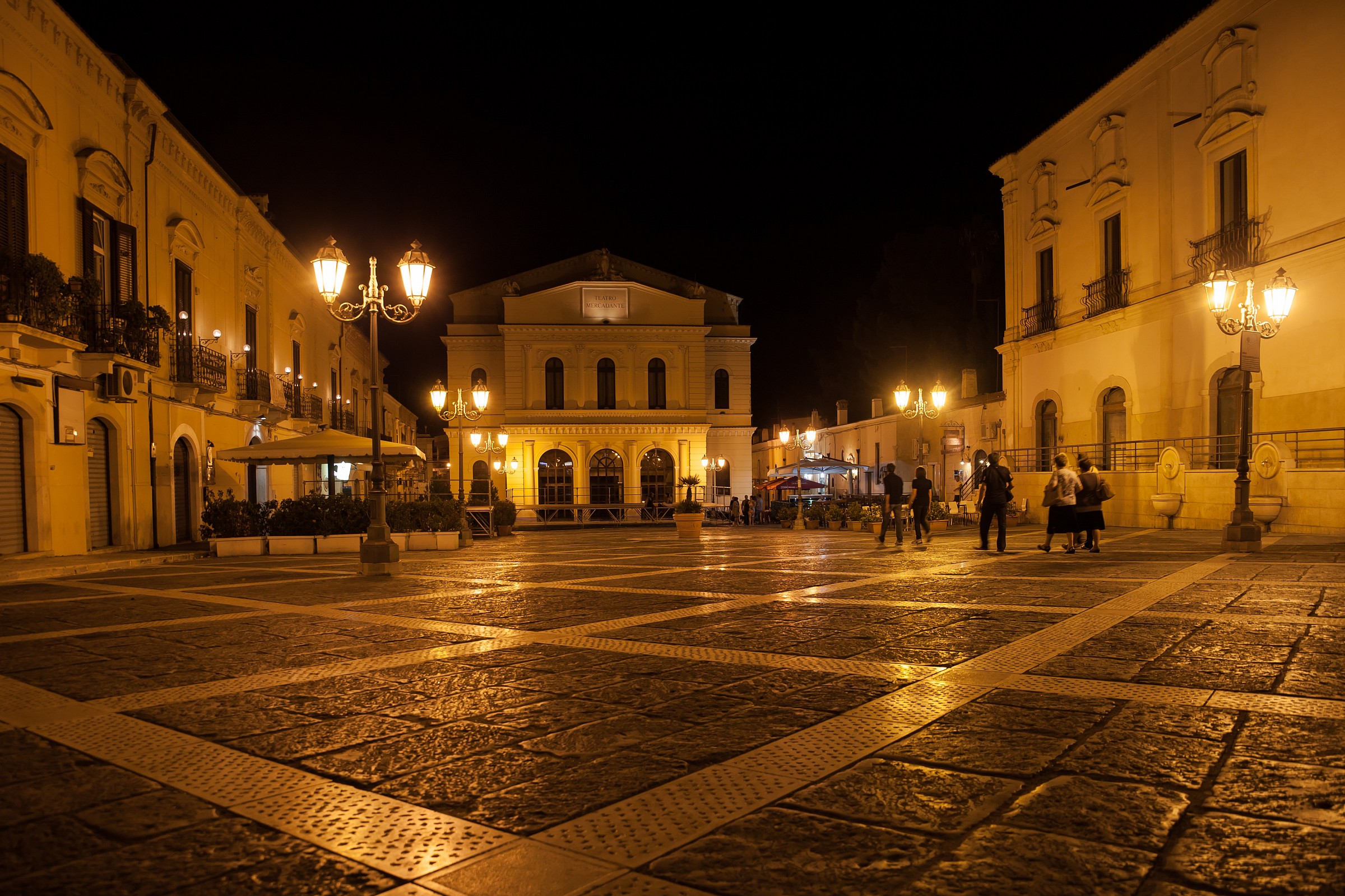 Cerignola, Piazza Mercadante