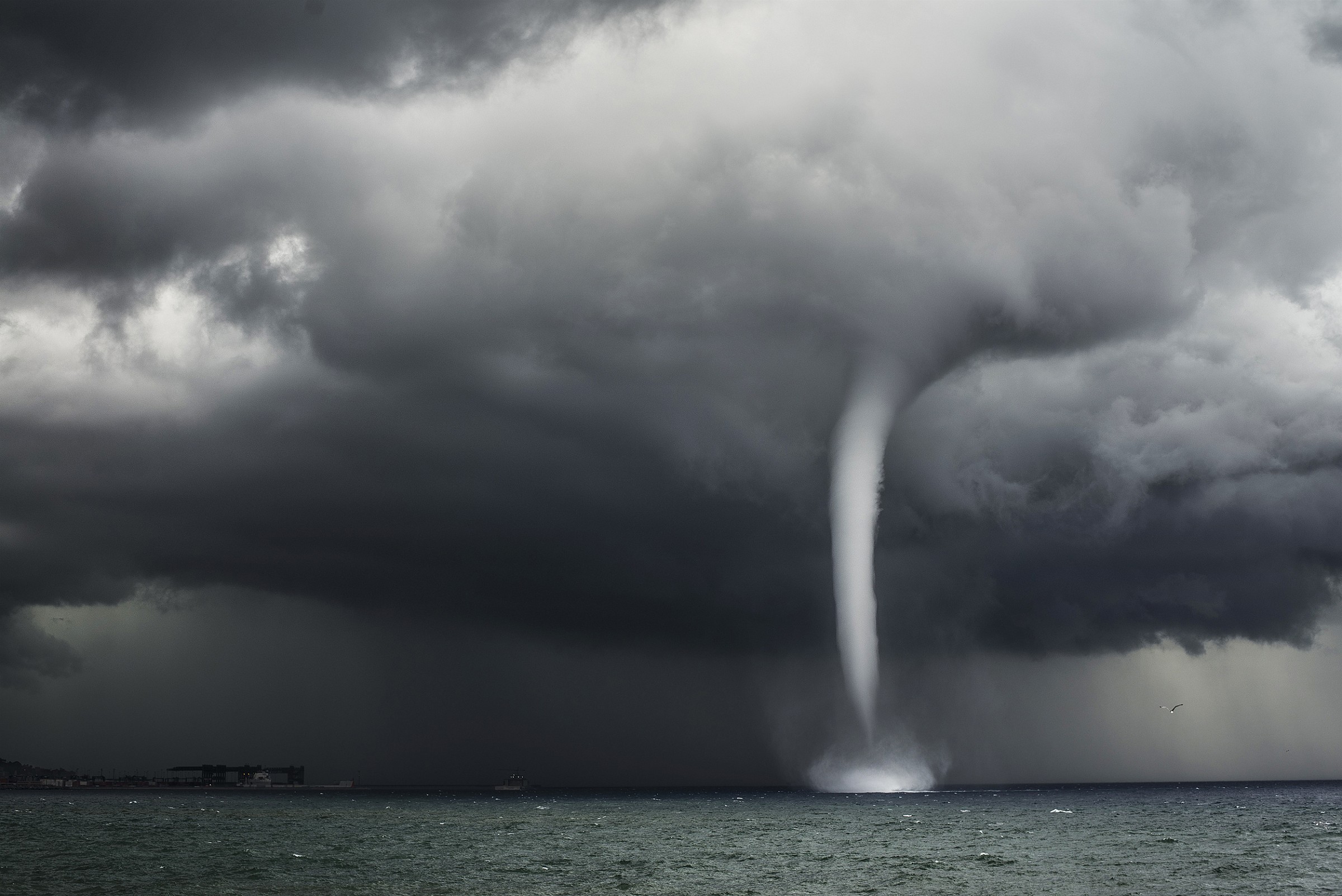 Waterspout Vesima GE - August 23, 2014