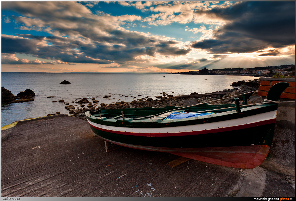 Aci Castello (Ct) ..vista da Aci trezza - (doppia esposizion...