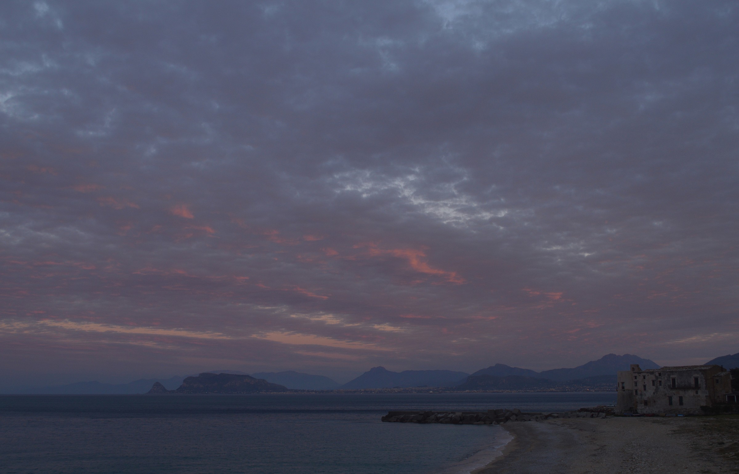 Red sky at night ...