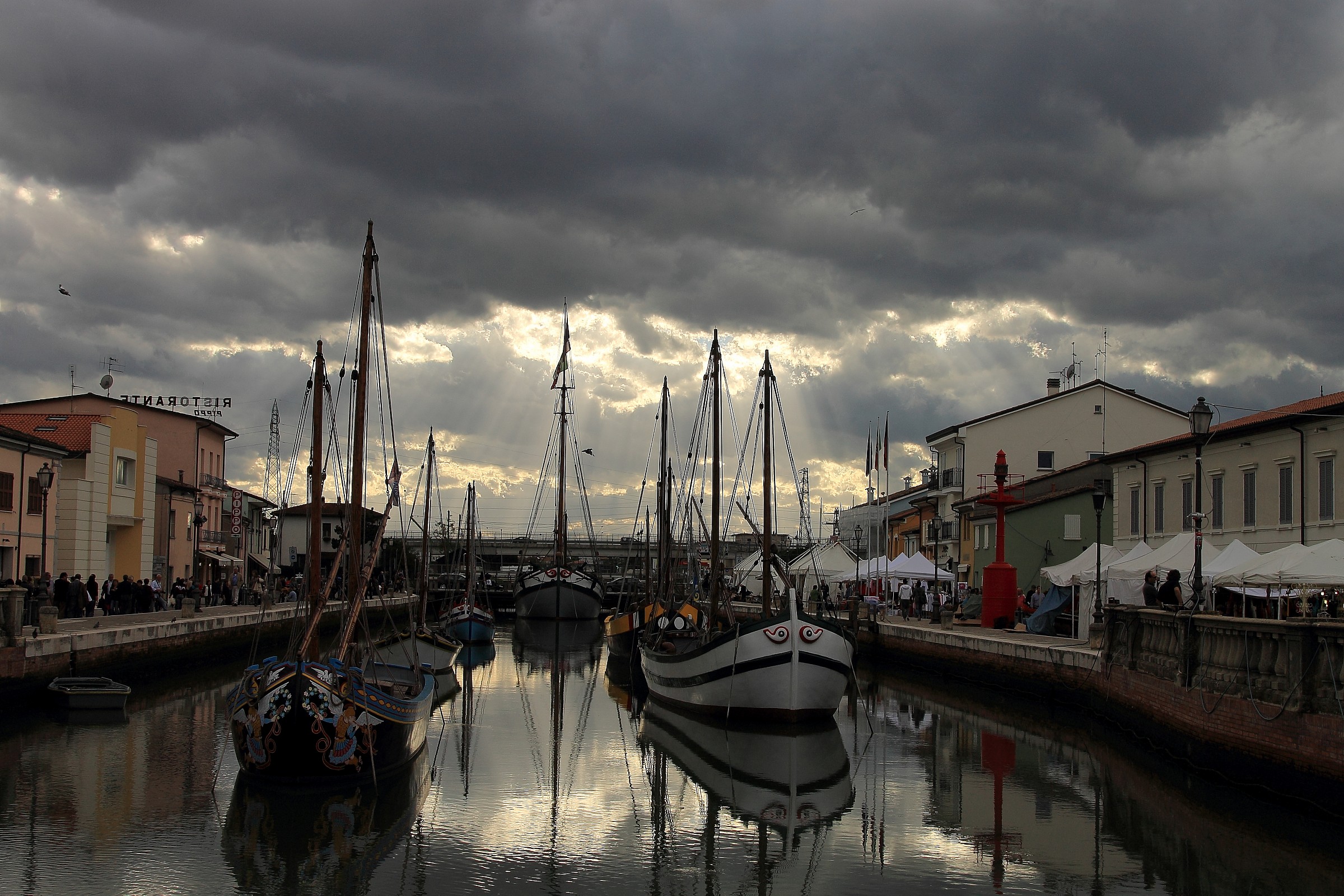 Barche antiche nel porto di Cesenatico