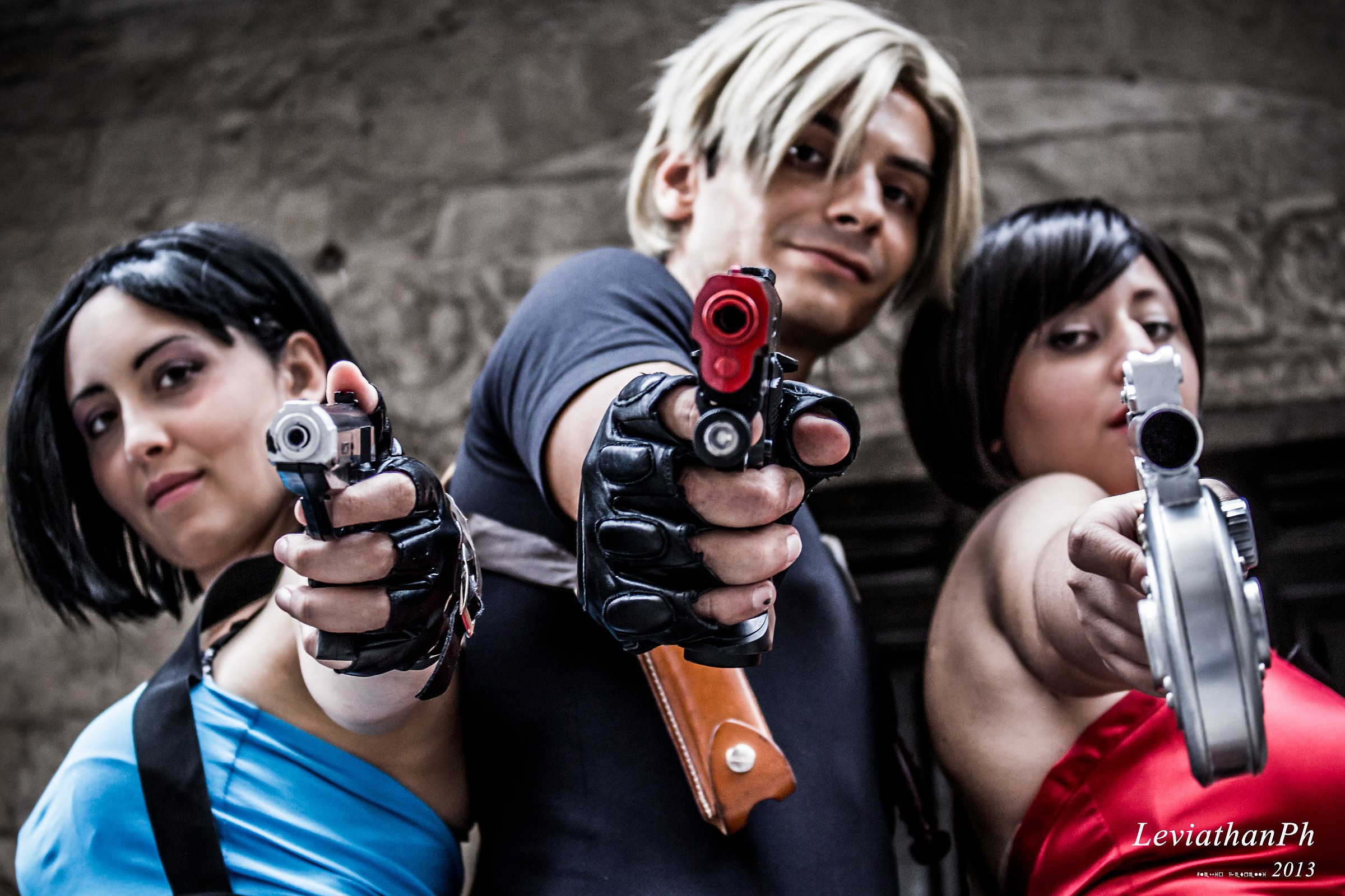 Shoot to the zombies! - Resident Evil