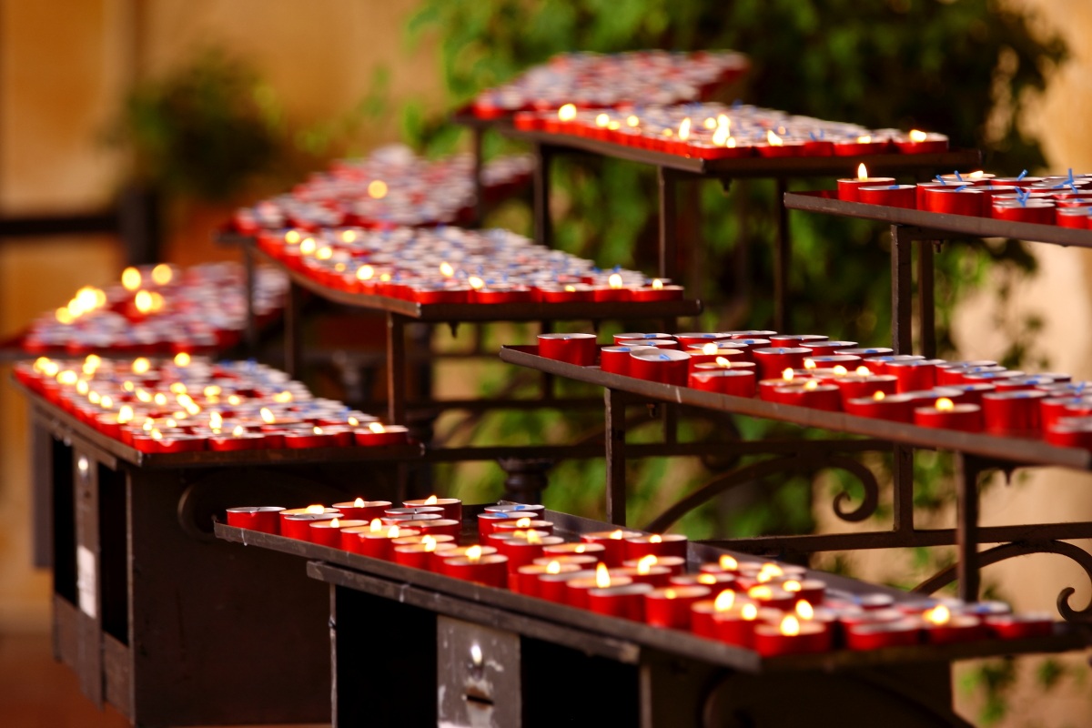 Devotional candles