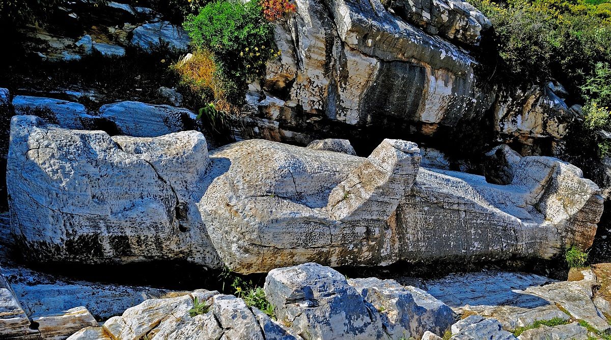 Kouros di Apollonas ~ Naxos