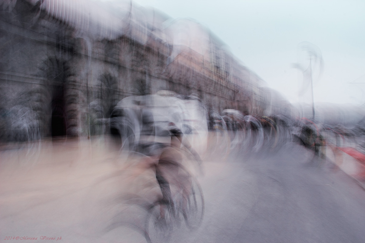 To the embankments ...