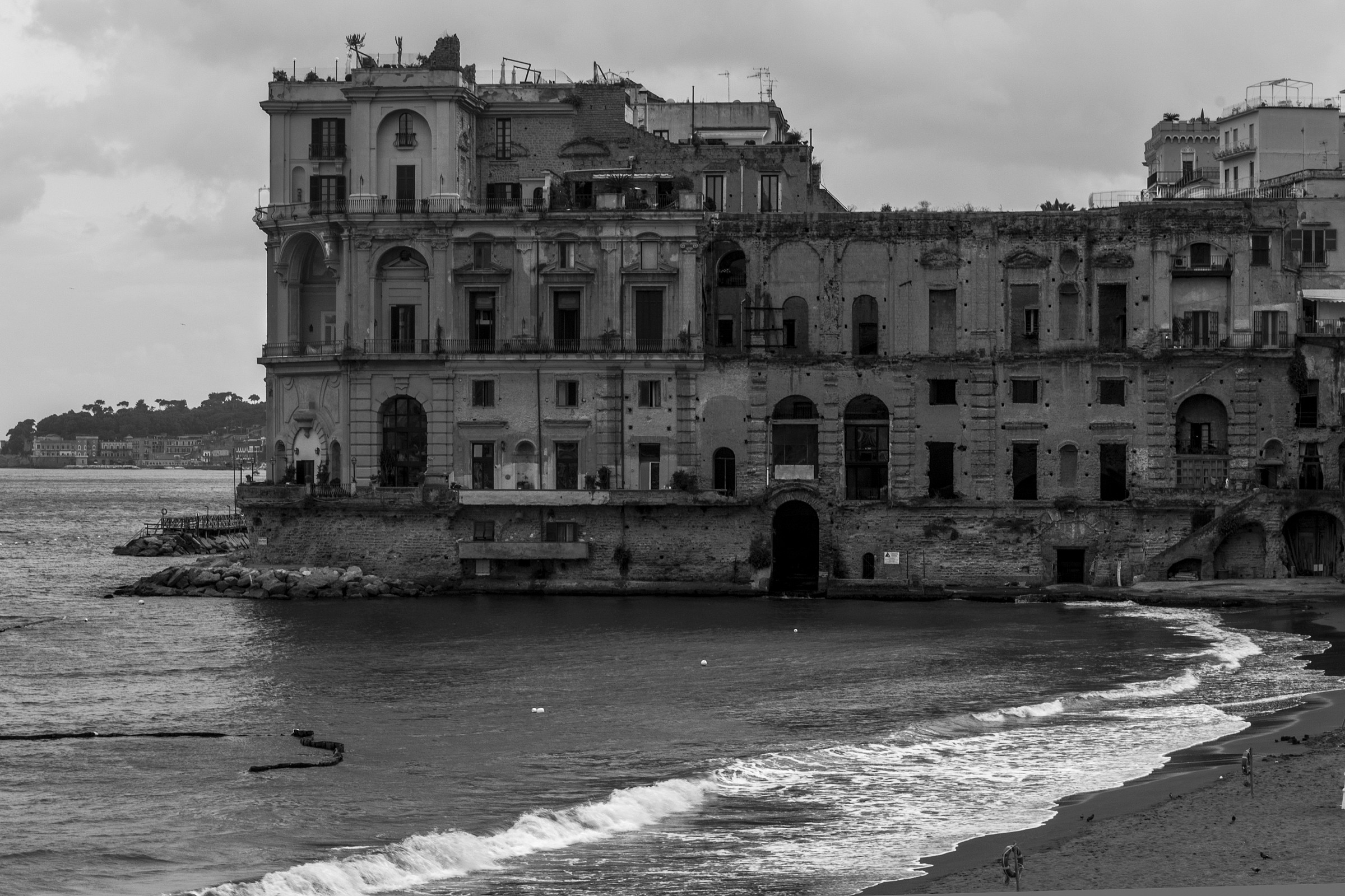 Donn'Anna Palace - napoli