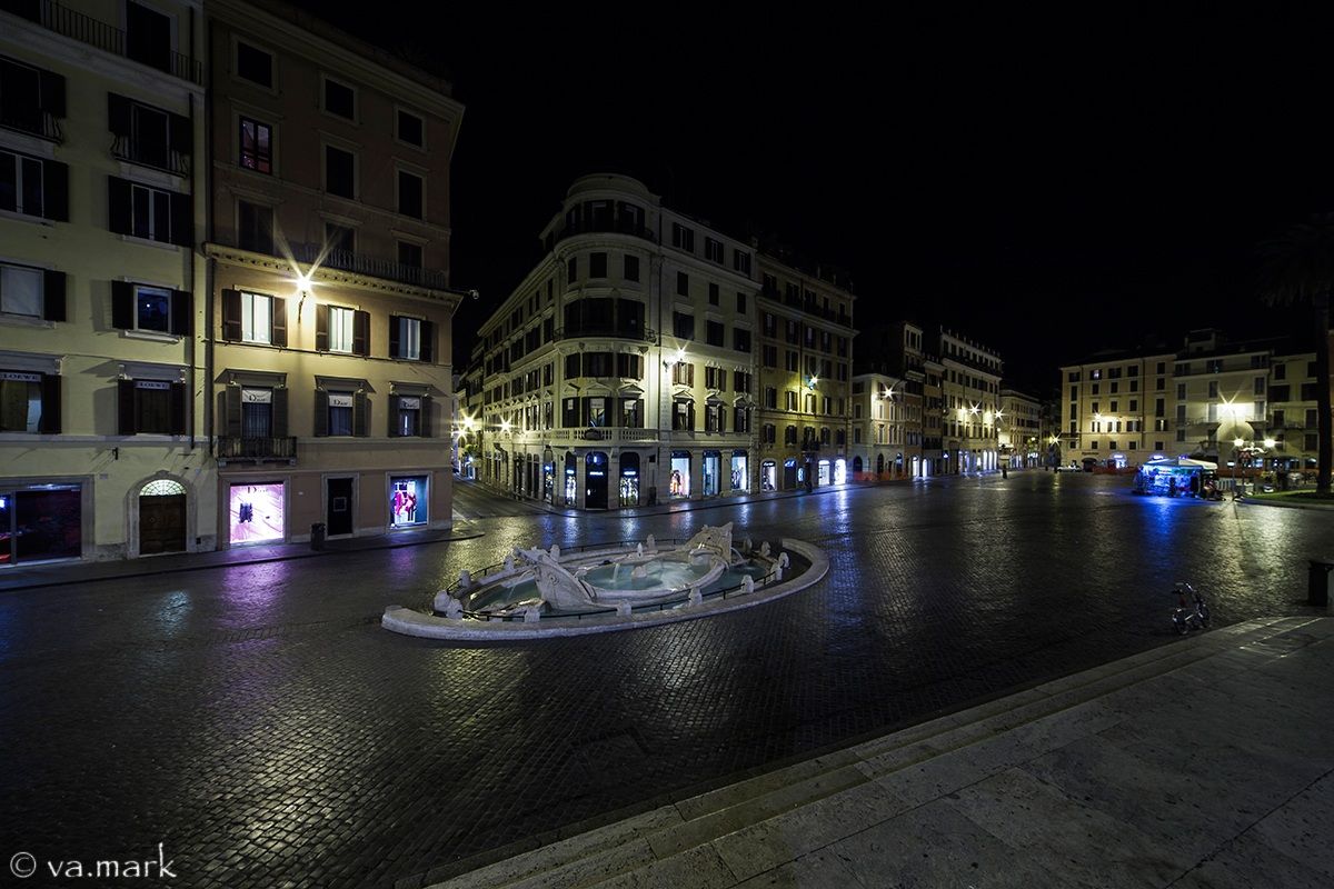 Piazza di Spagna, The Four Rivers