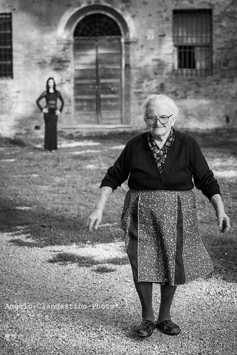 Cornelia ... a very nice model of 93 years !!!