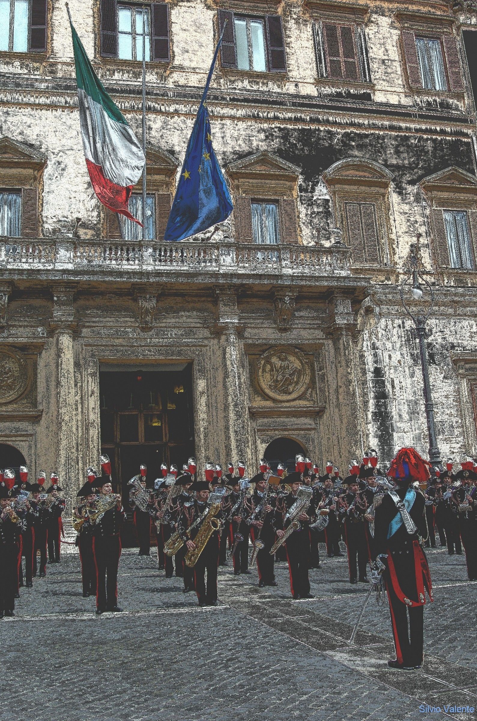 Roma, Carabinieri a piazza Montecitorio