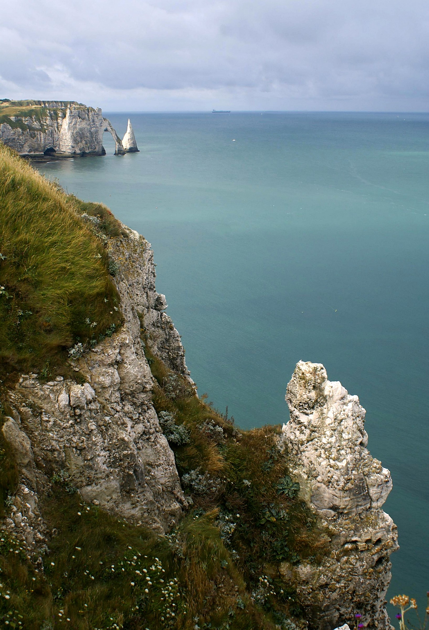 Manne Porte d'Etretat, con un piccolo raggio di sole