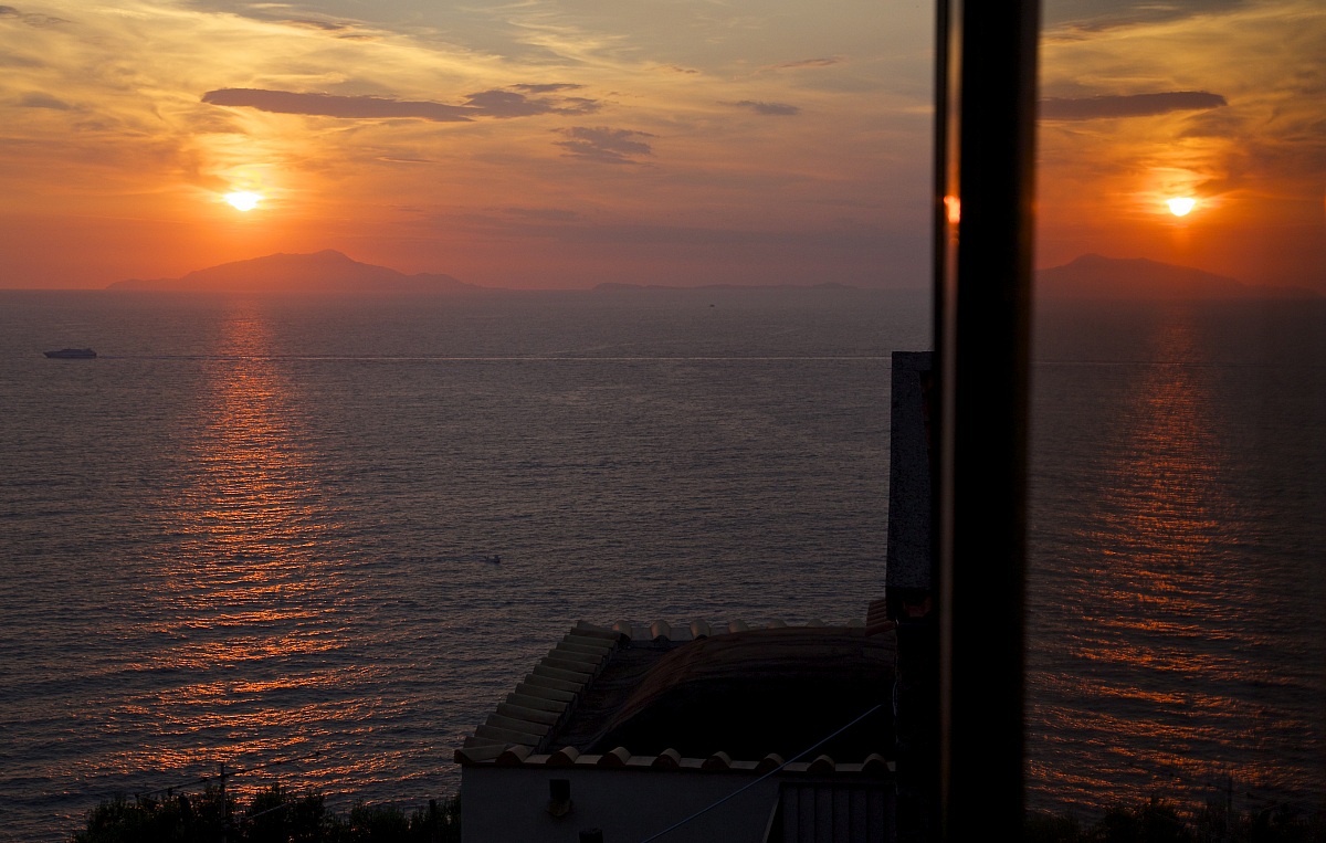 Finestra sul tramonto