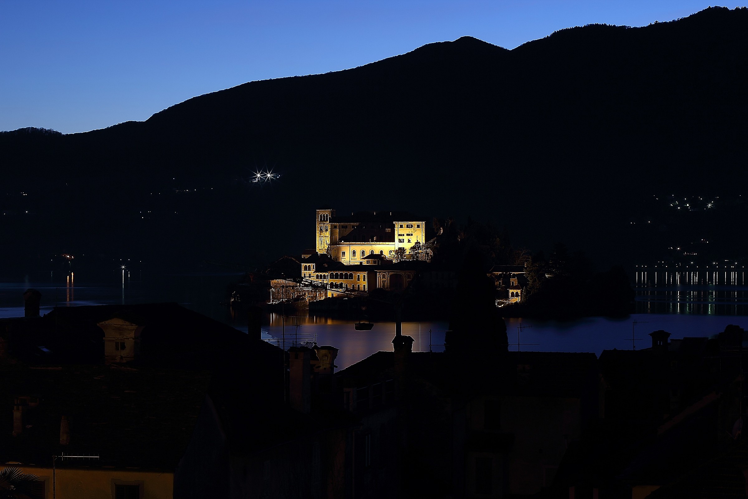 Orta San Giulio island at dusk