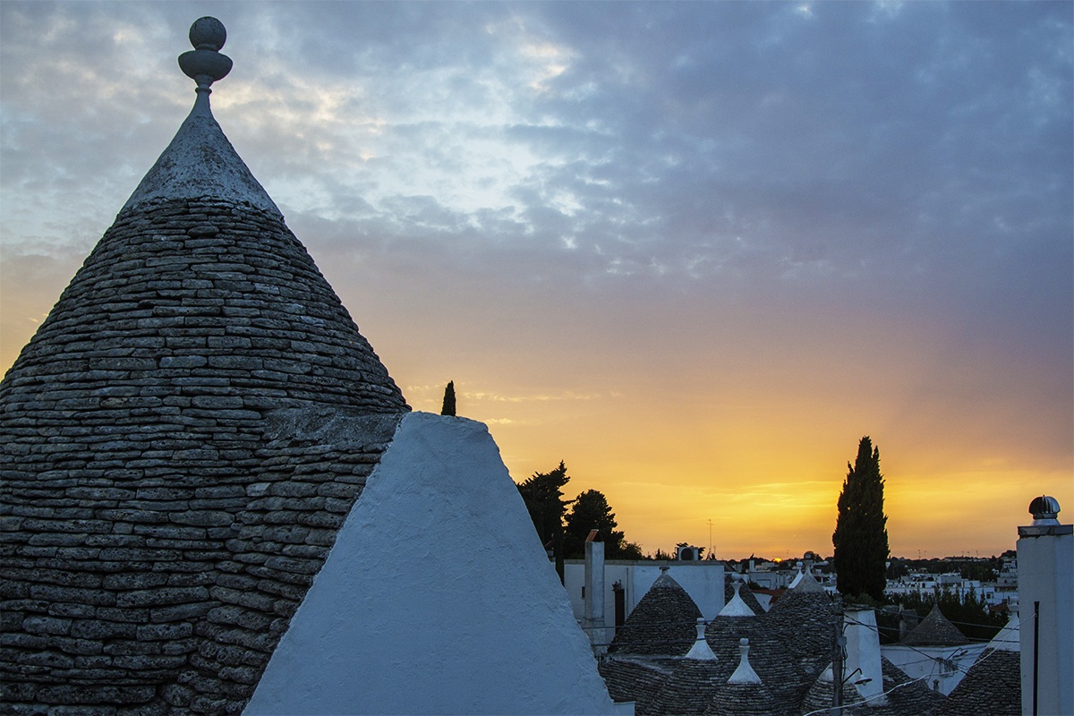 Trulli al tramonto