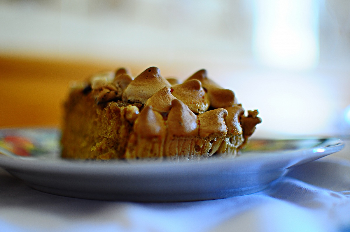 Torta con meringa