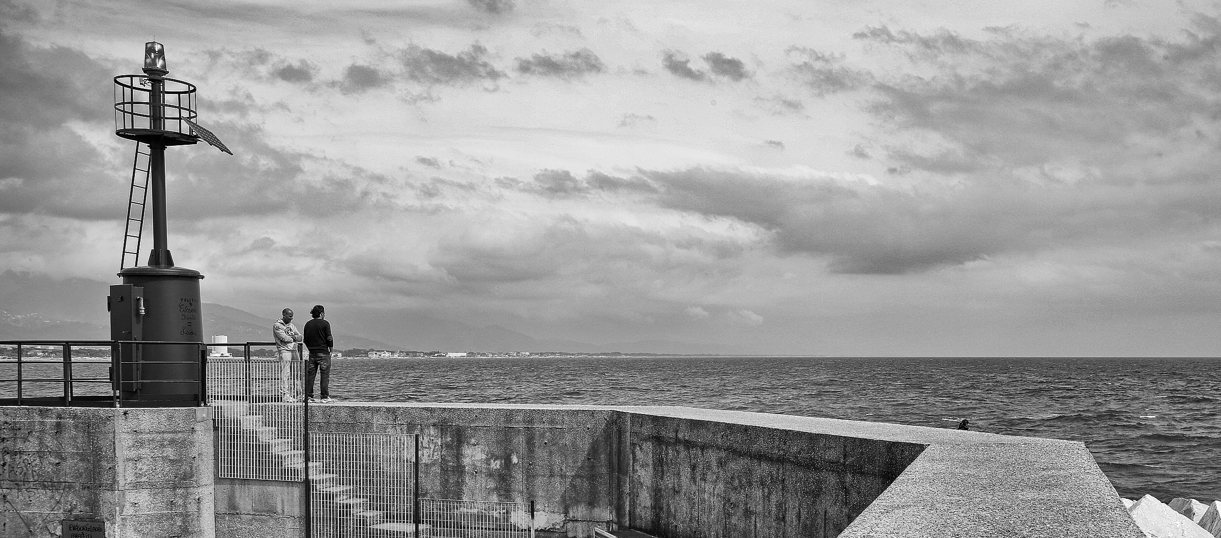 Che stiamo a fare qui