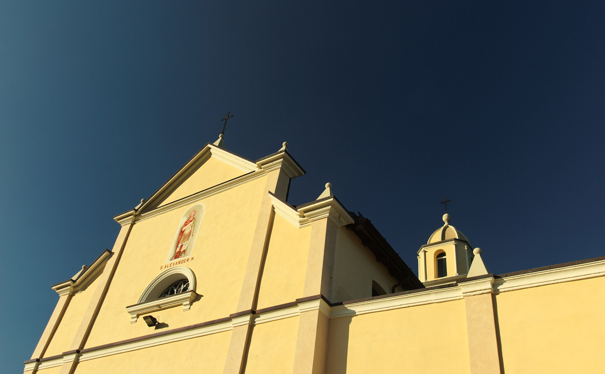 Vezzolacca, chiesa