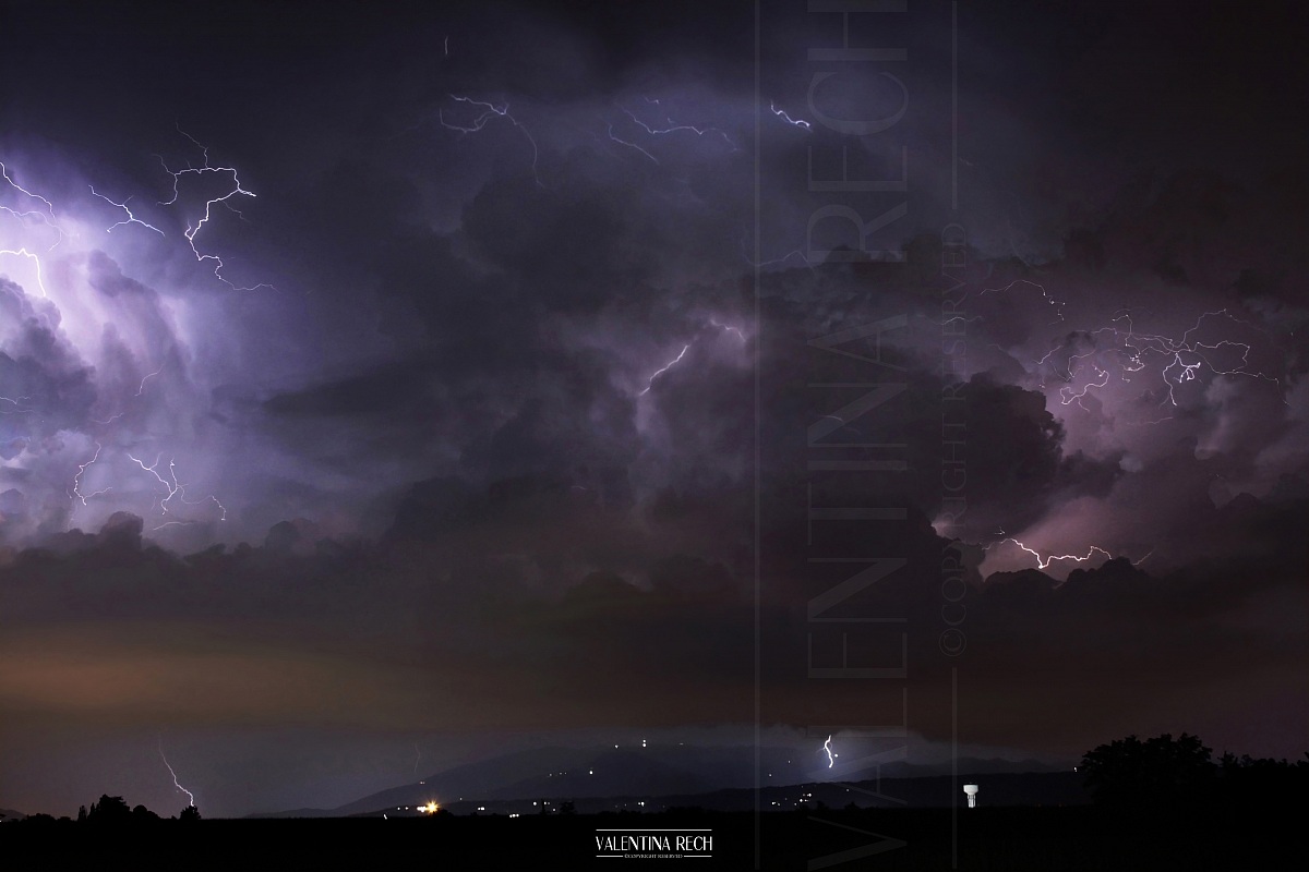 Temporale estivo verso le prealpi Trevigiane