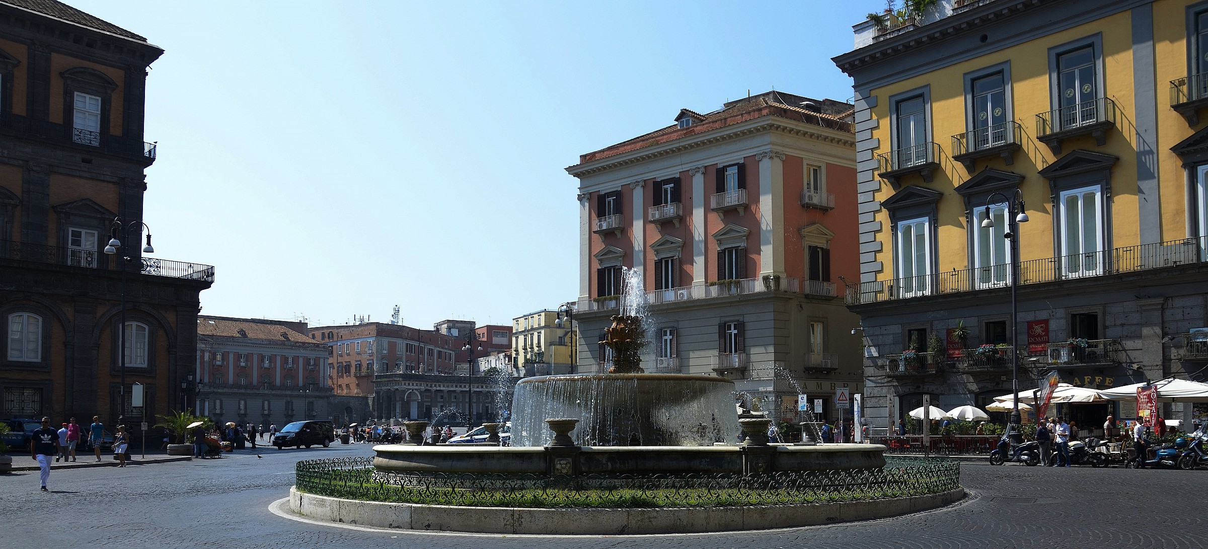 Naples - Piazza Trieste e Trento