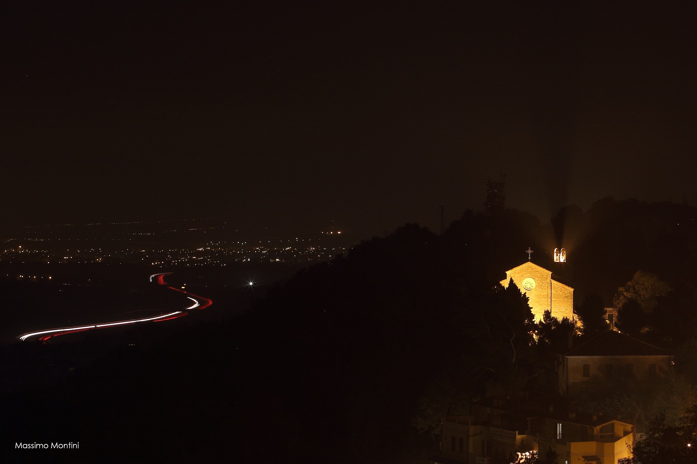 Da Novilara di notte