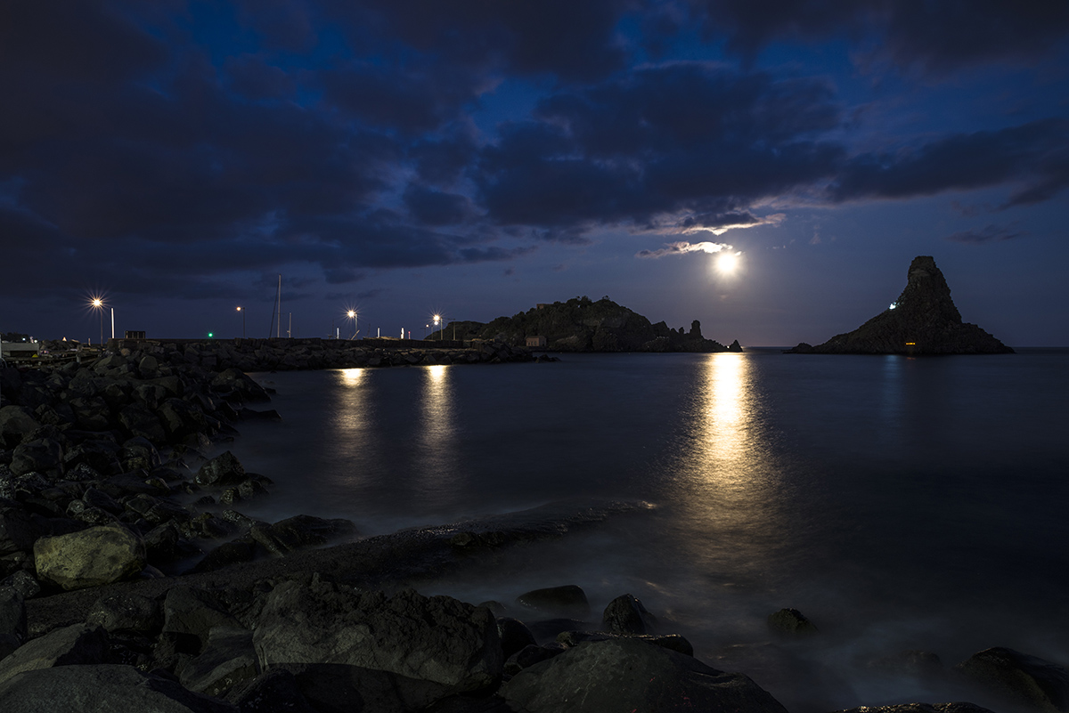 stacks of Acitrezza (ct)